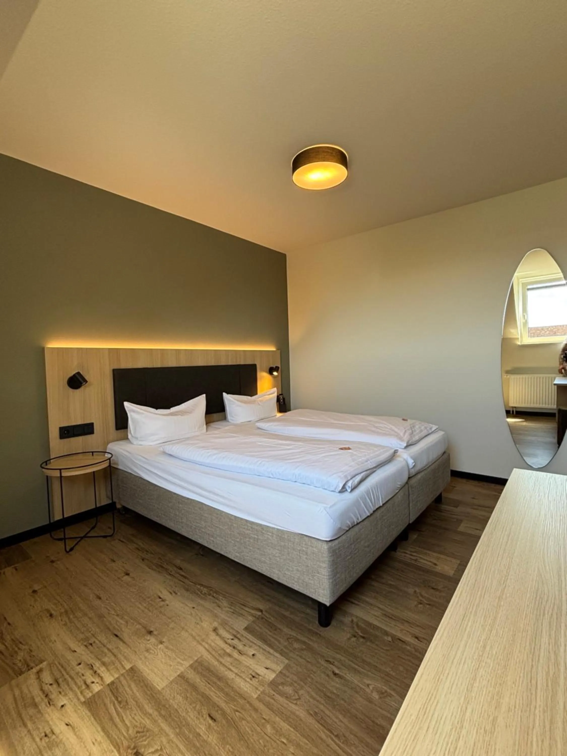 Photo of the whole room, Bed in Hotel am Stadthaus