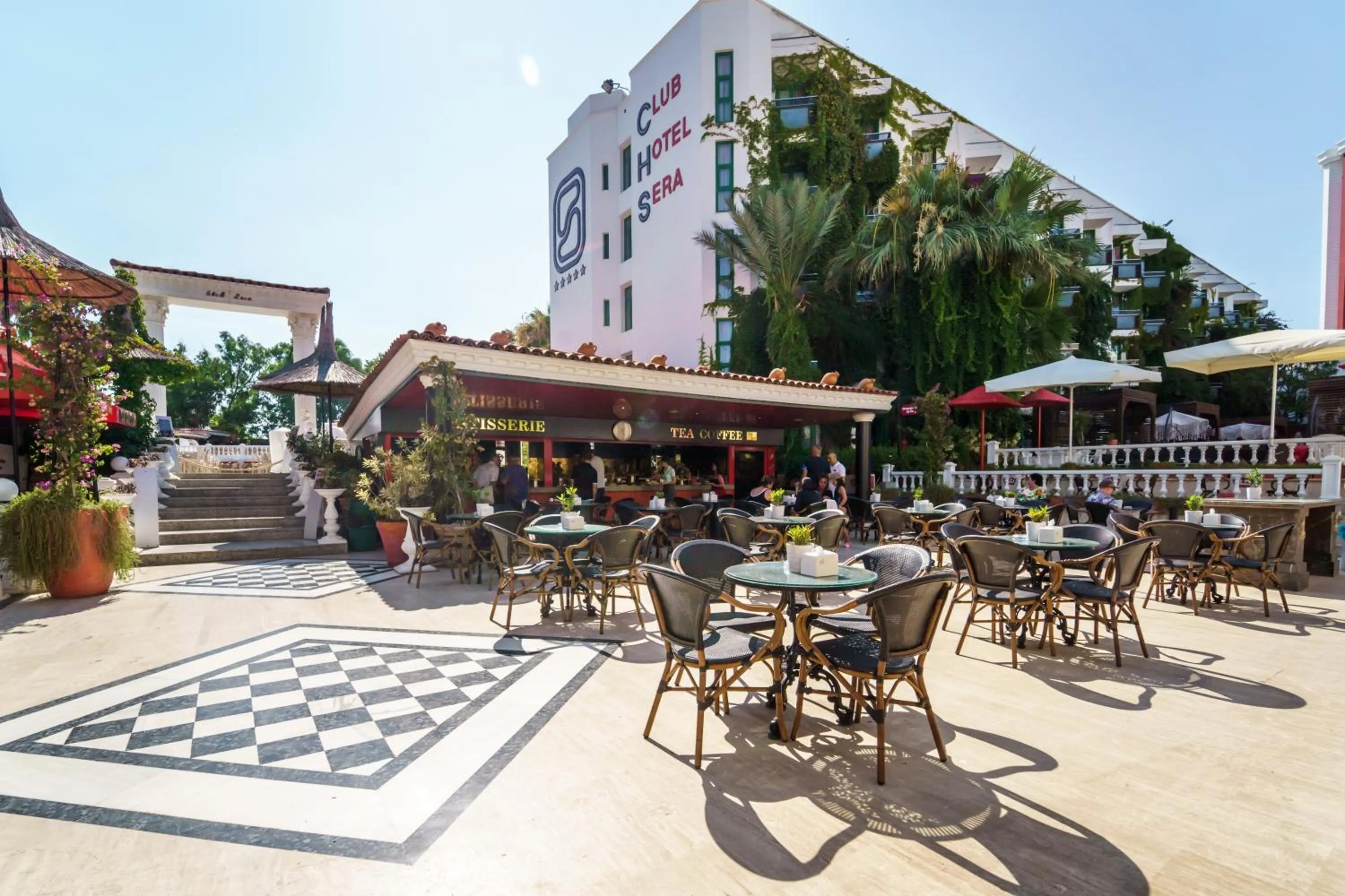 Coffee/tea facilities in Club Hotel Sera