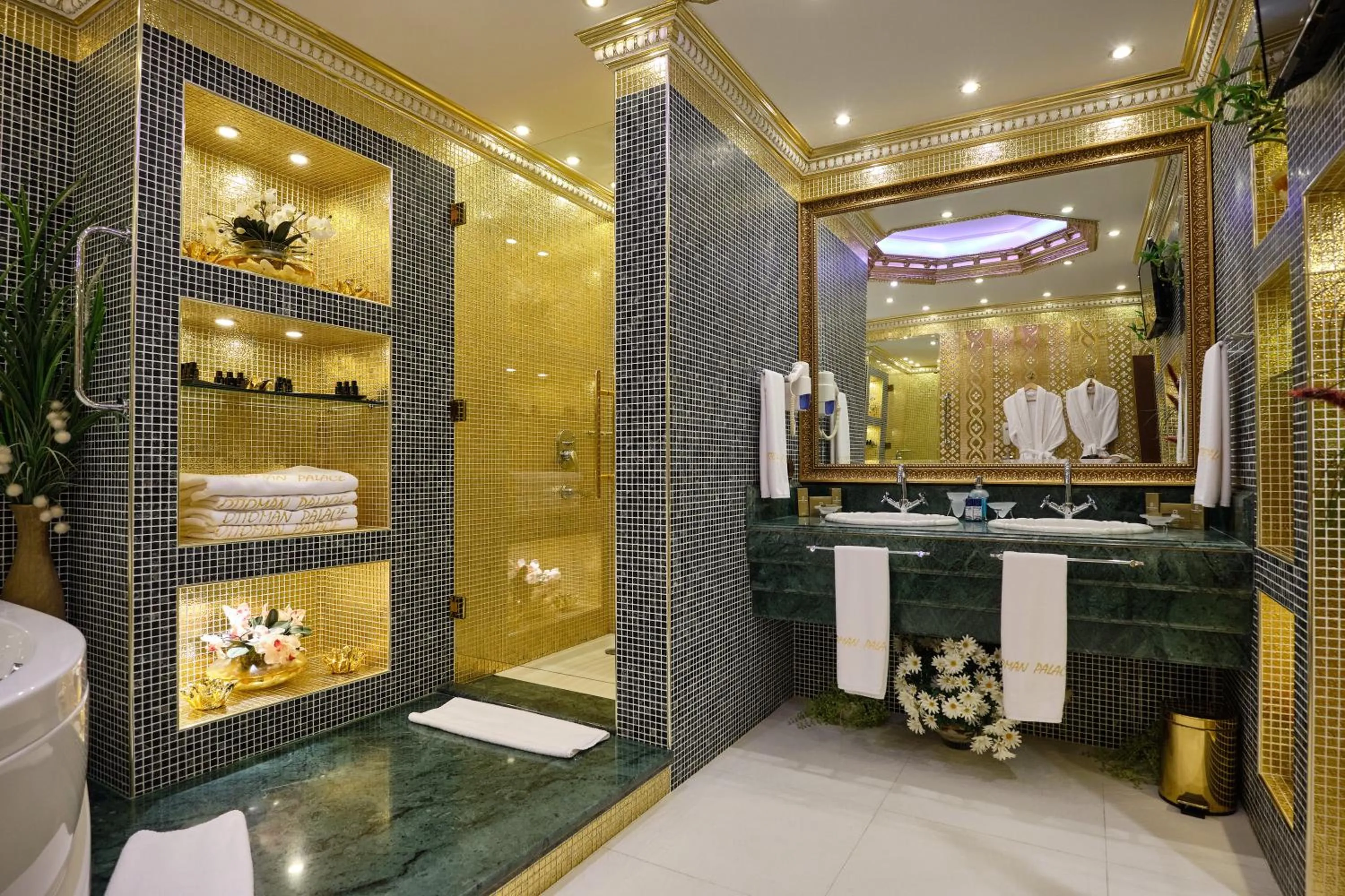 Bathroom in Club Hotel Sera