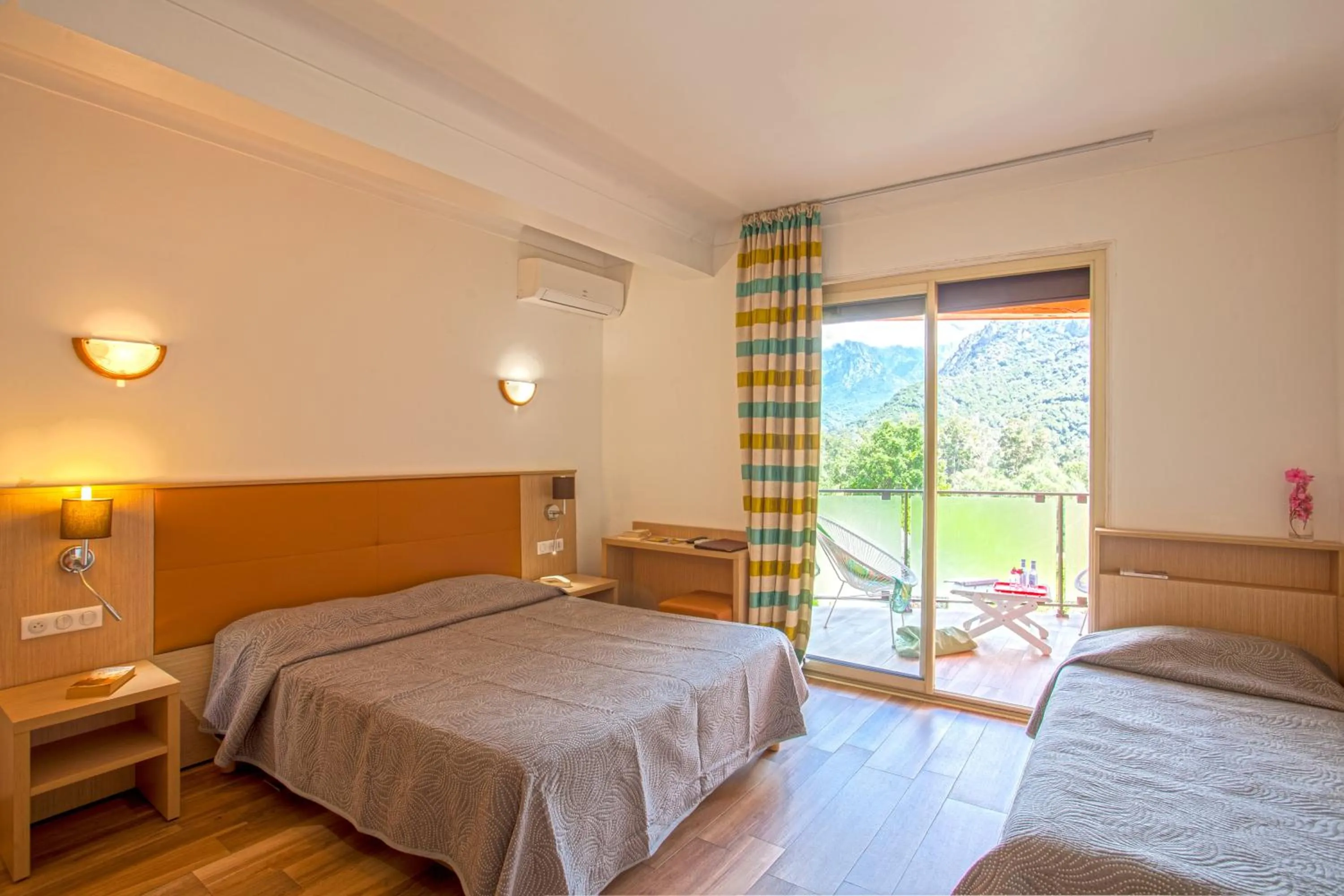 Bed in Hotel Kalliste