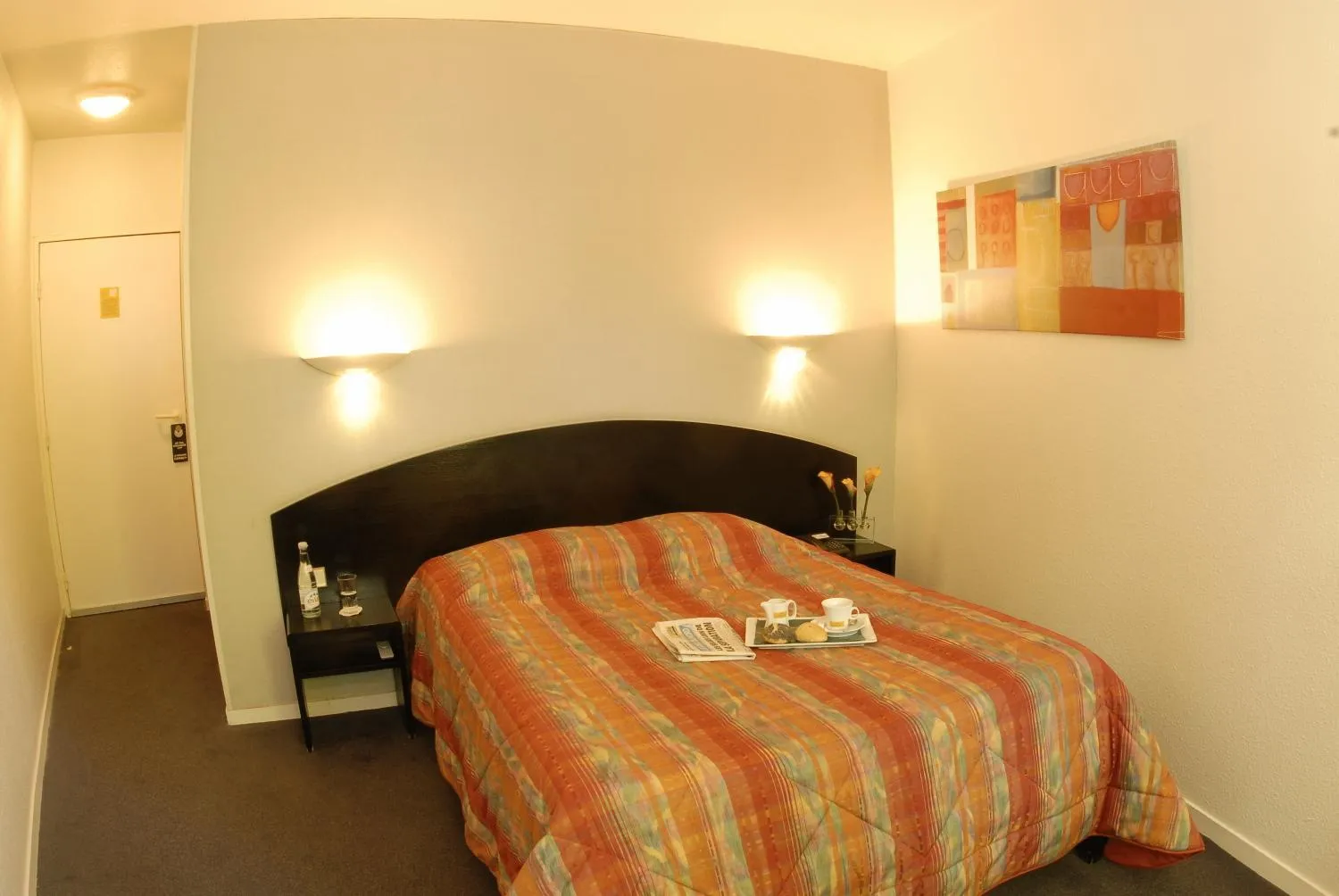 Photo of the whole room, Bed in Hôtel Agena