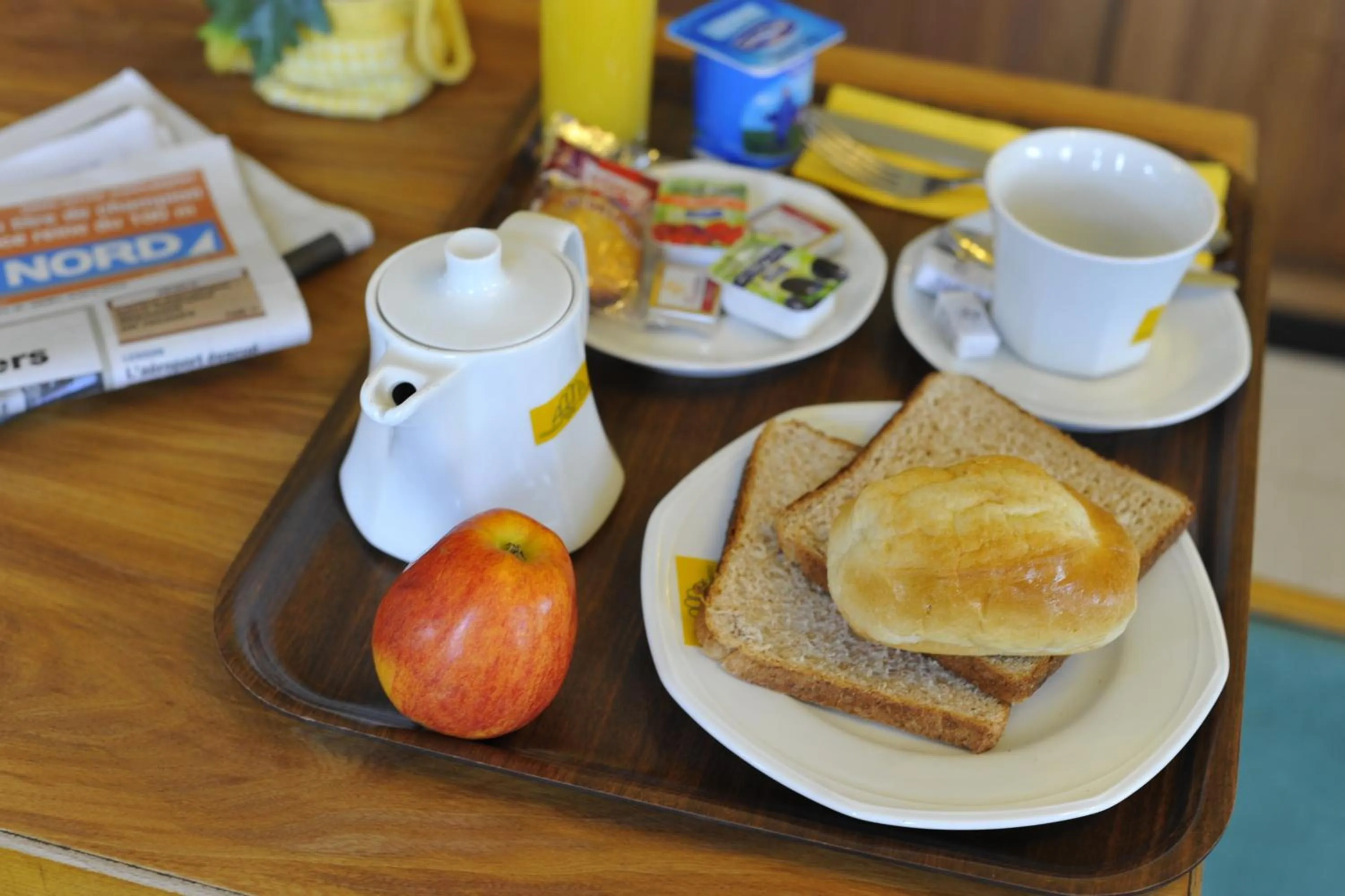 Food and drinks in Hôtel Agena