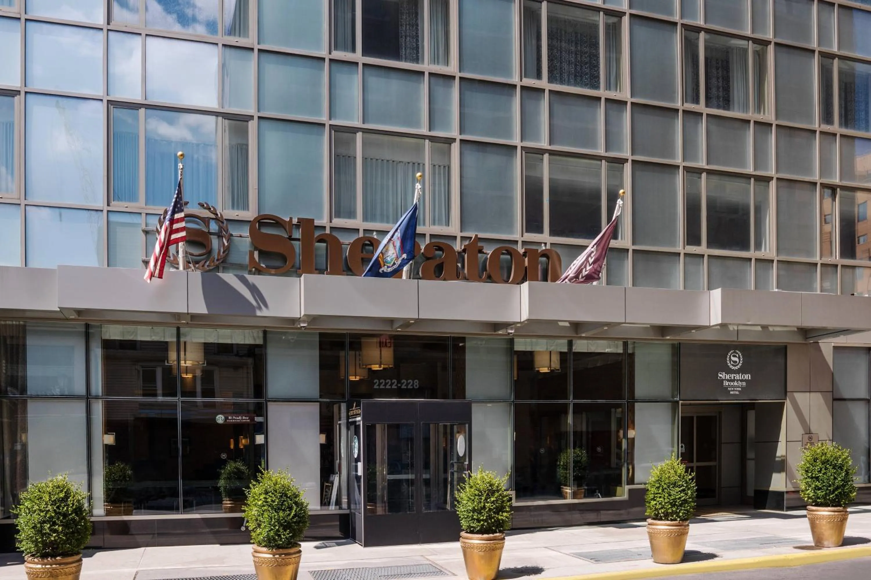 Property building in Sheraton Brooklyn New York
