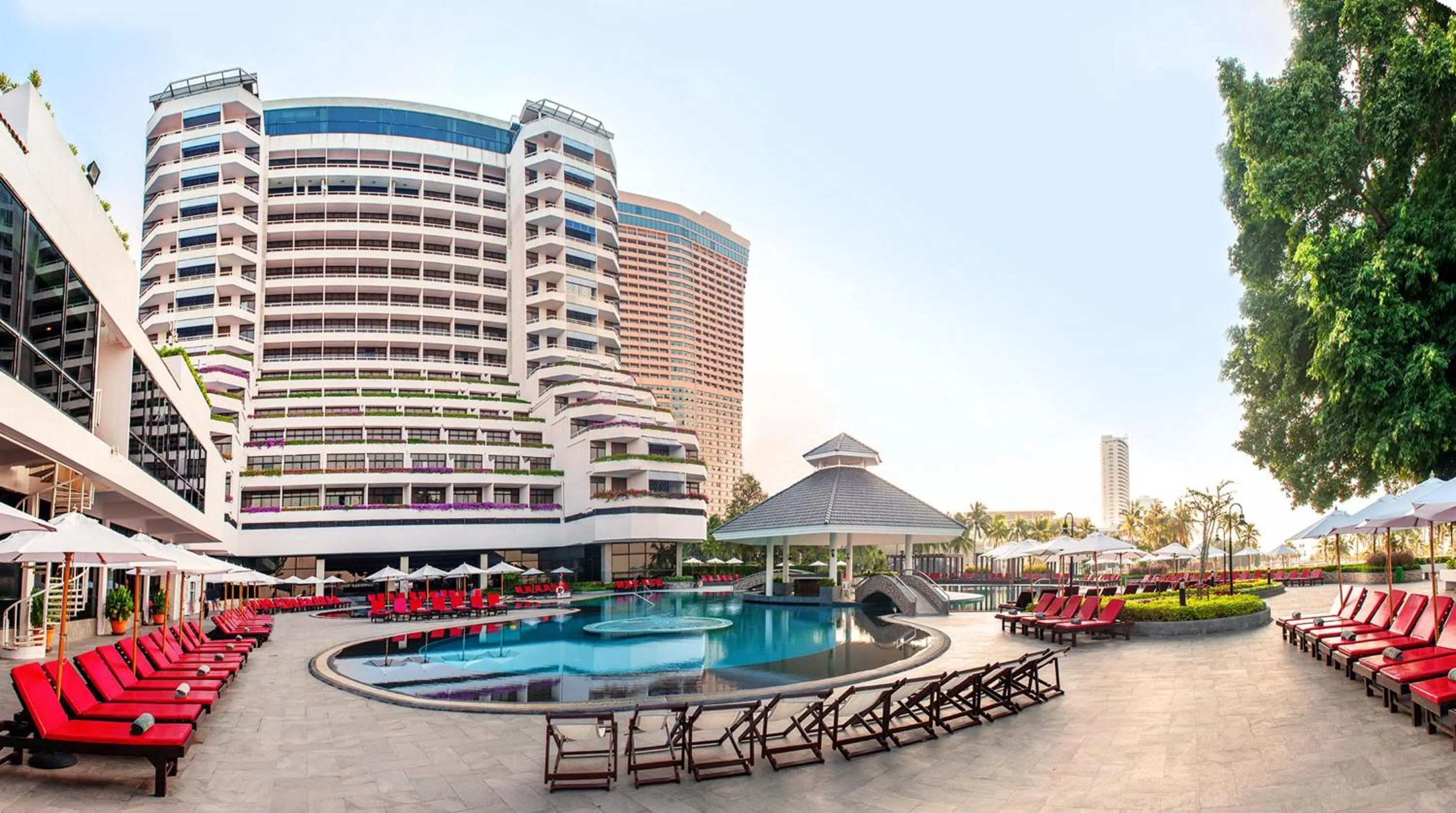 Property building in Ambassador City Jomtien Ocean Wing - SHA Plus