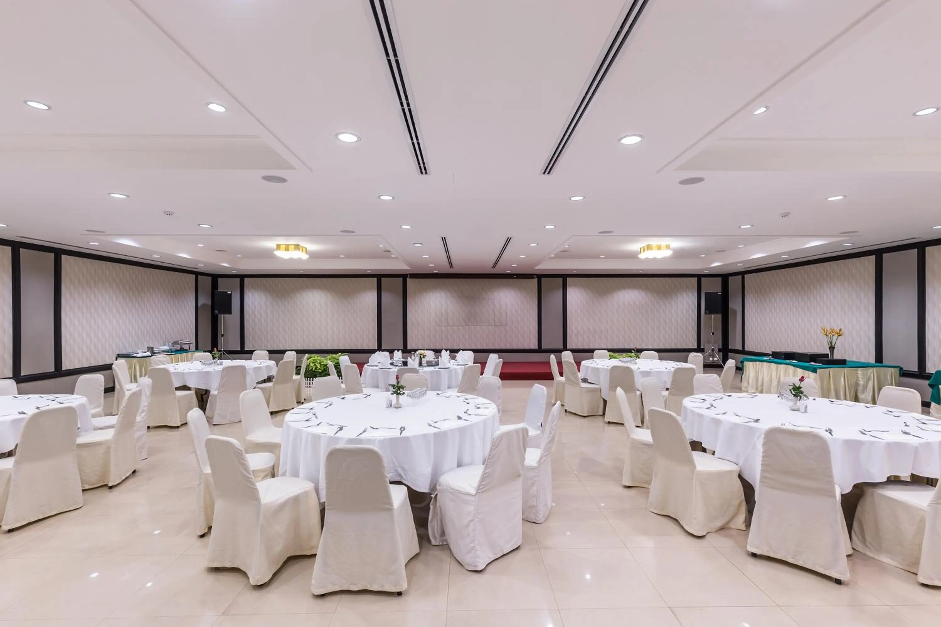 Meeting/conference room in Ambassador City Jomtien Ocean Wing - SHA Plus