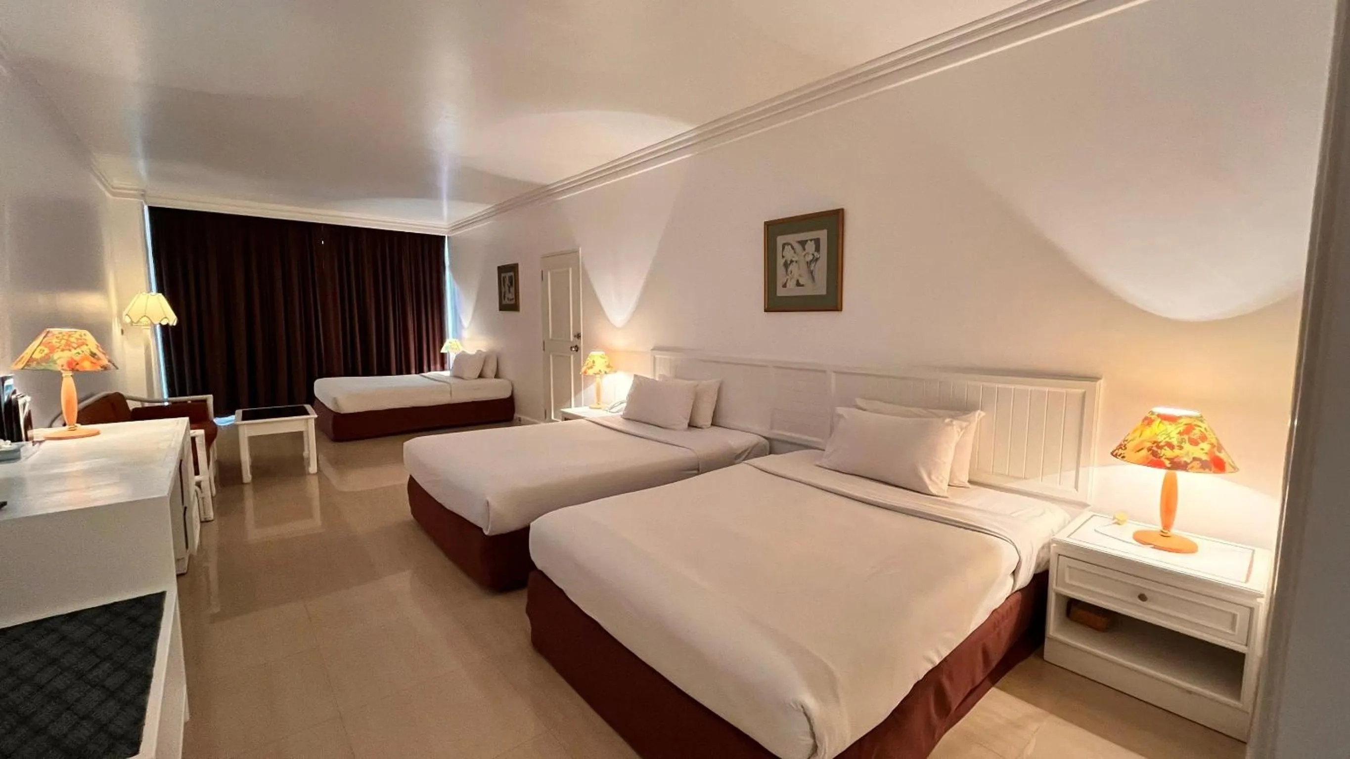 Bed in Ambassador City Jomtien Ocean Wing - SHA Plus
