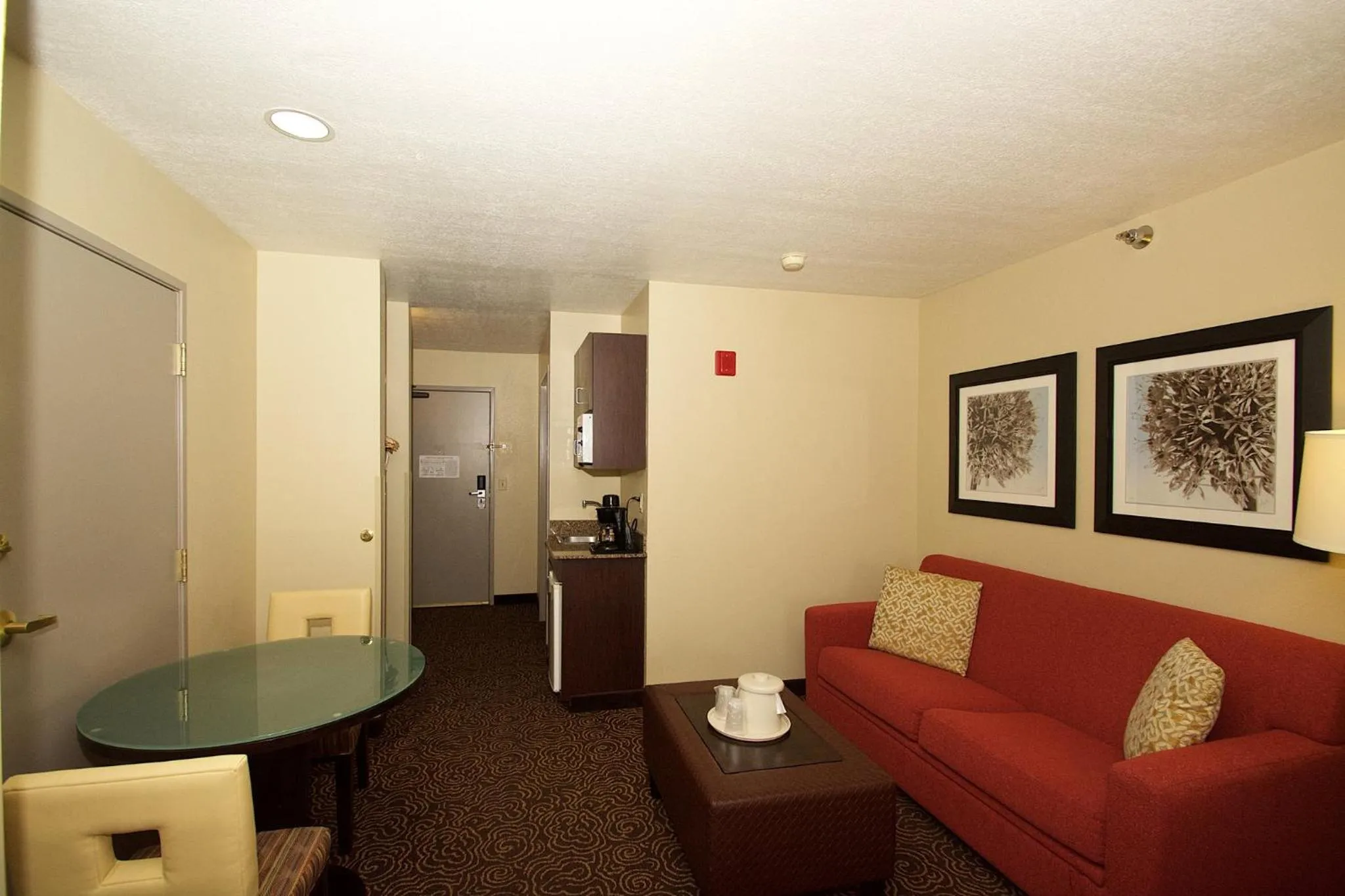 Photo of the whole room in Holiday Inn Express Ogden by IHG