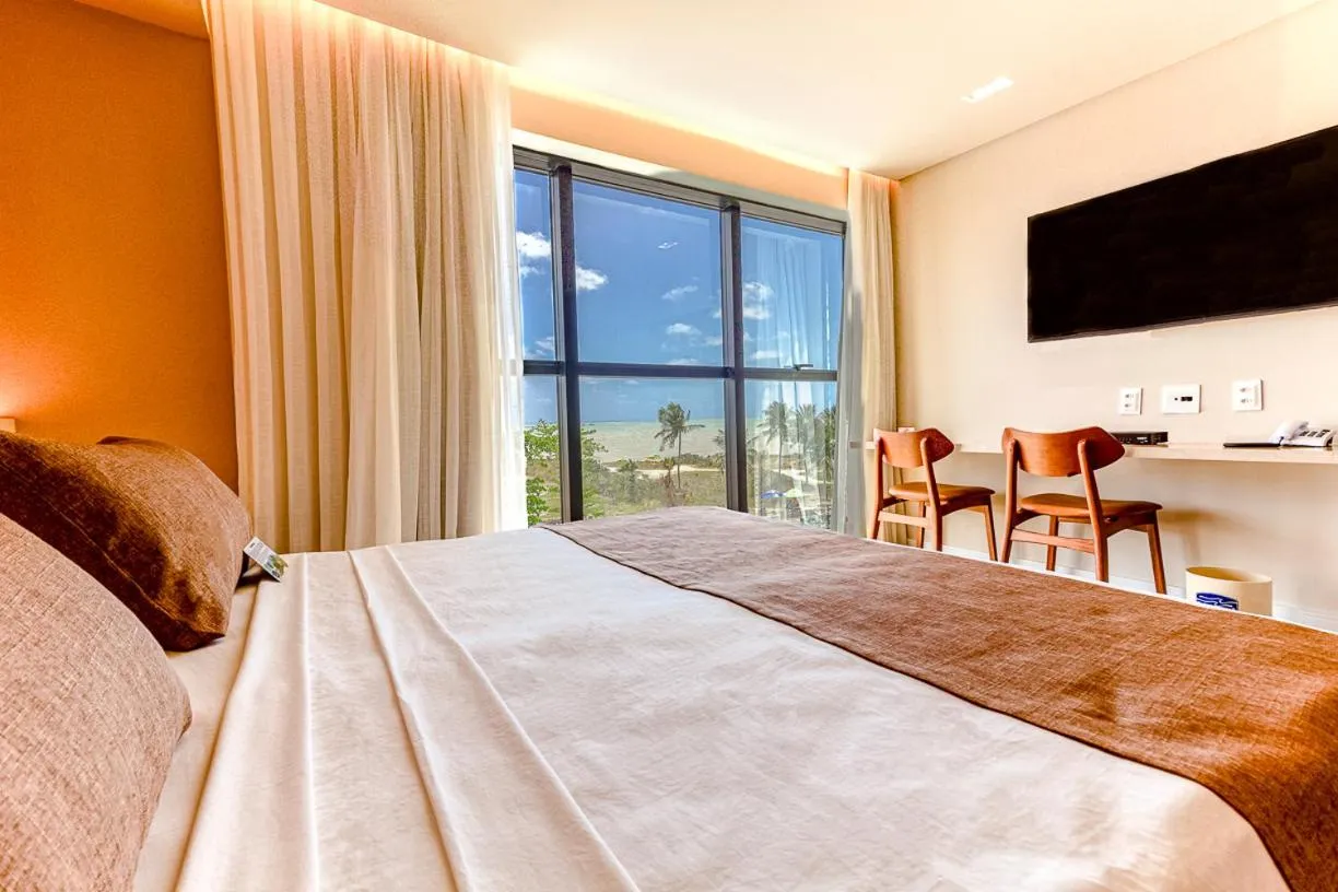 Bed in Littoral Express