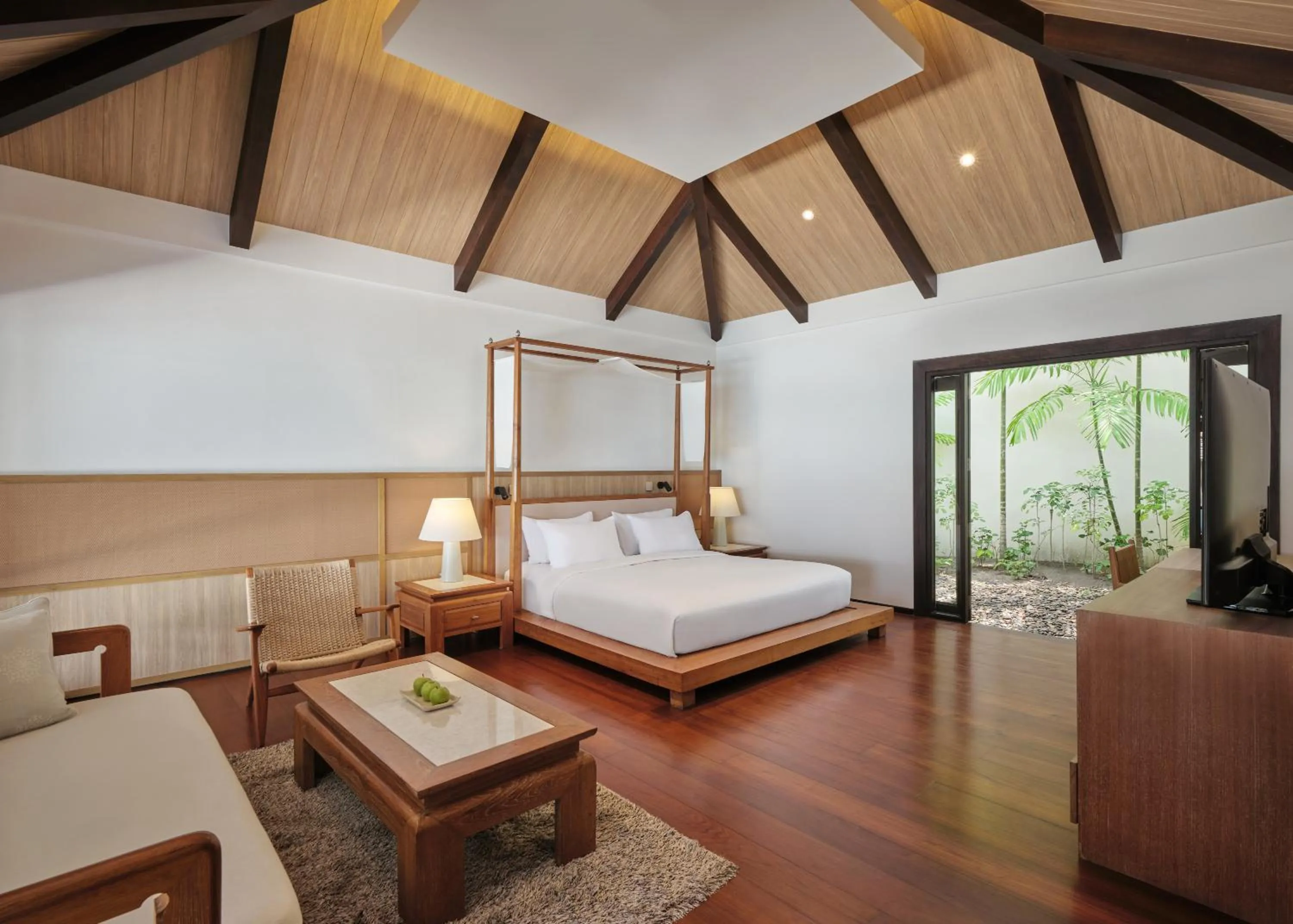 Bed in Garrya Tongsai Bay Samui