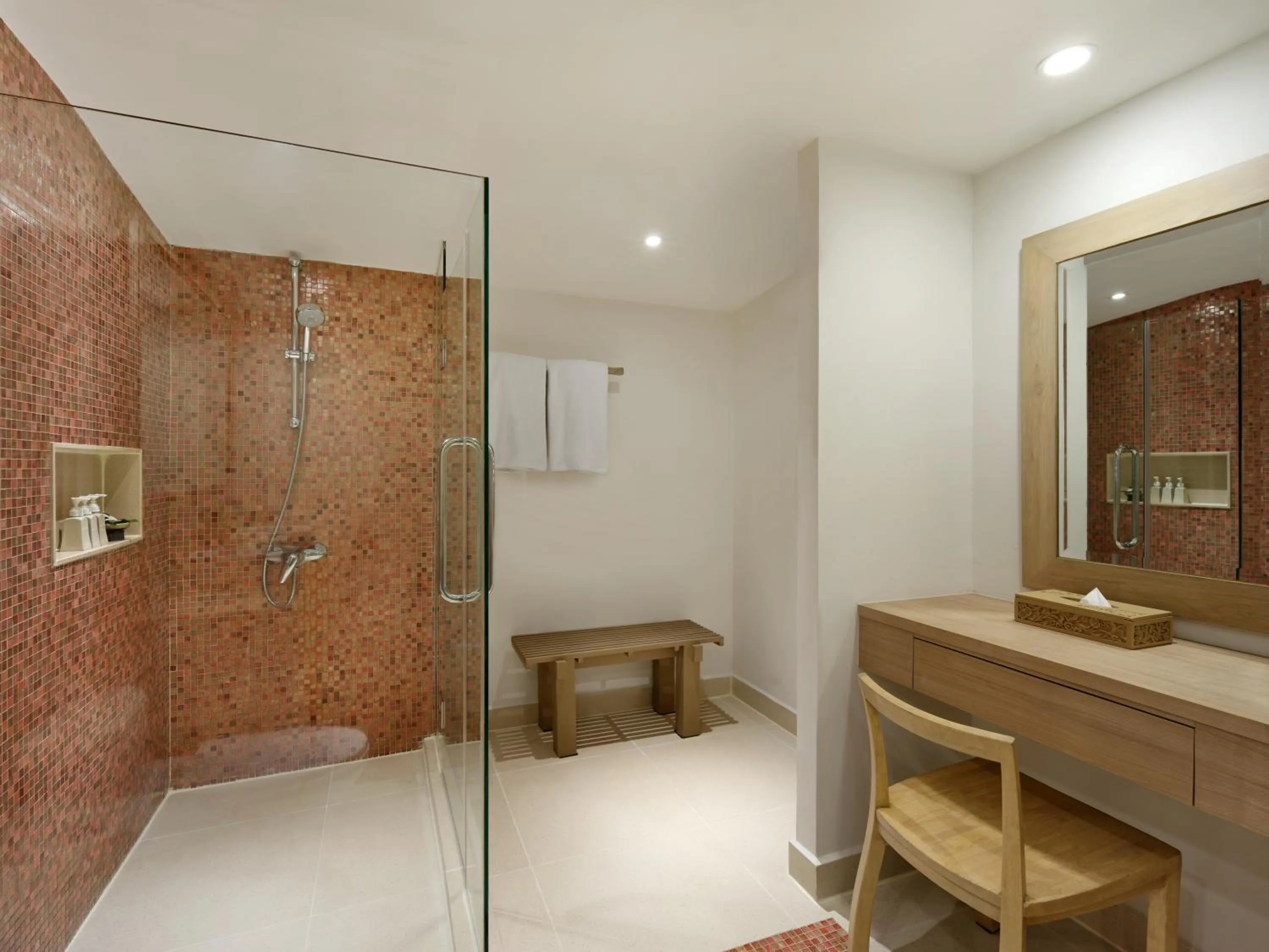 Shower in Garrya Tongsai Bay Samui