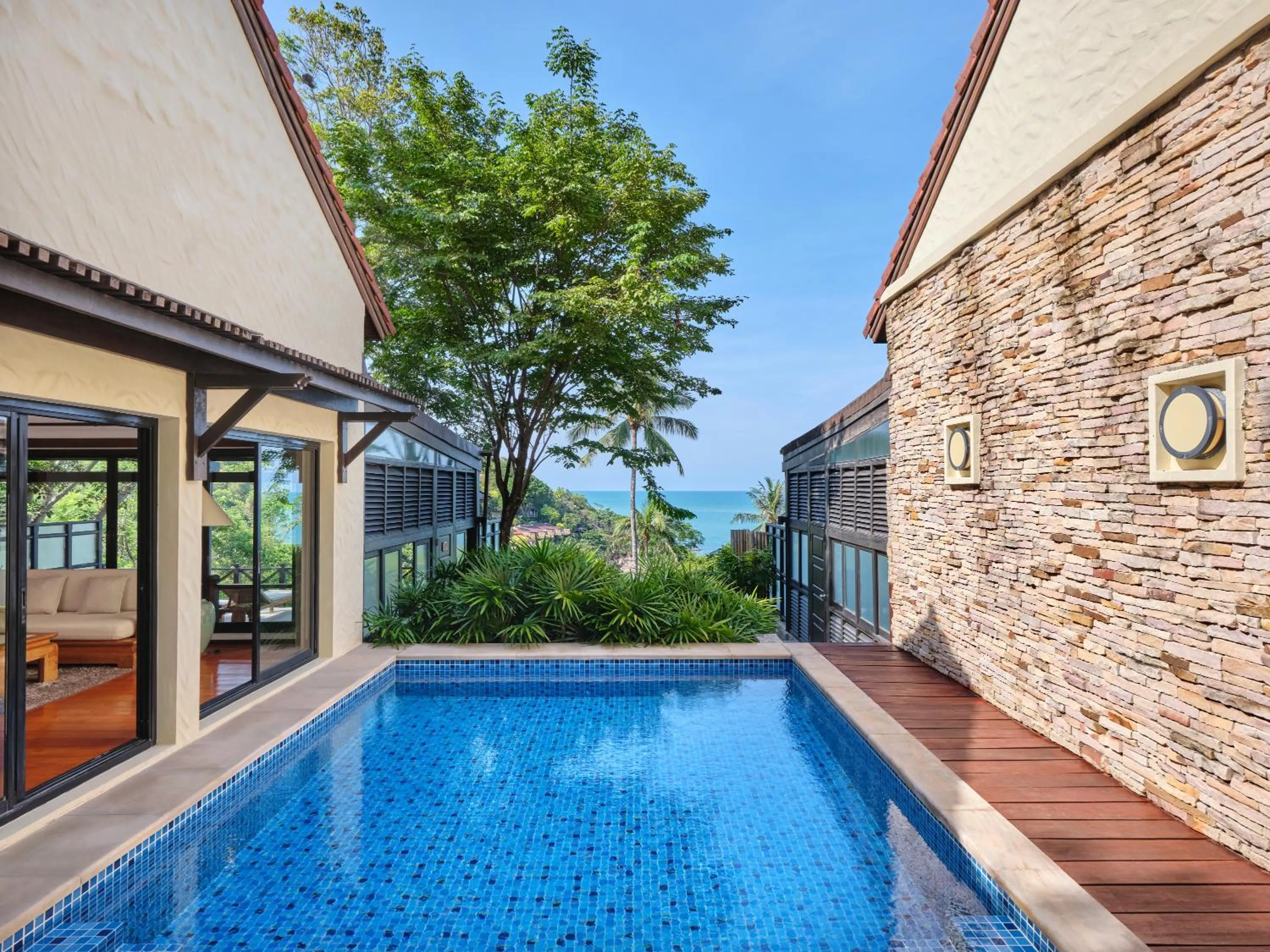 Pool view in Garrya Tongsai Bay Samui