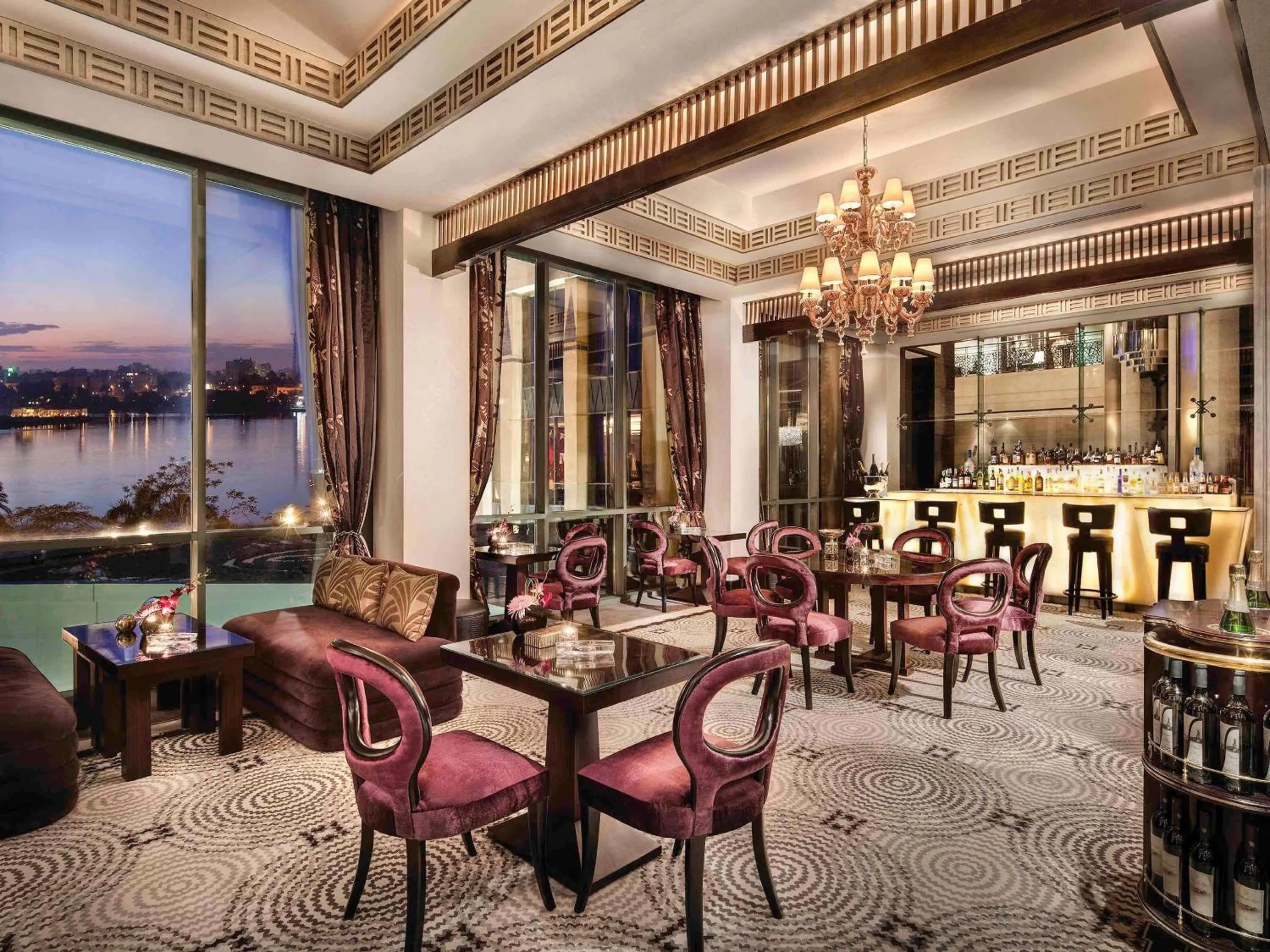Lounge or bar in Fairmont Nile City