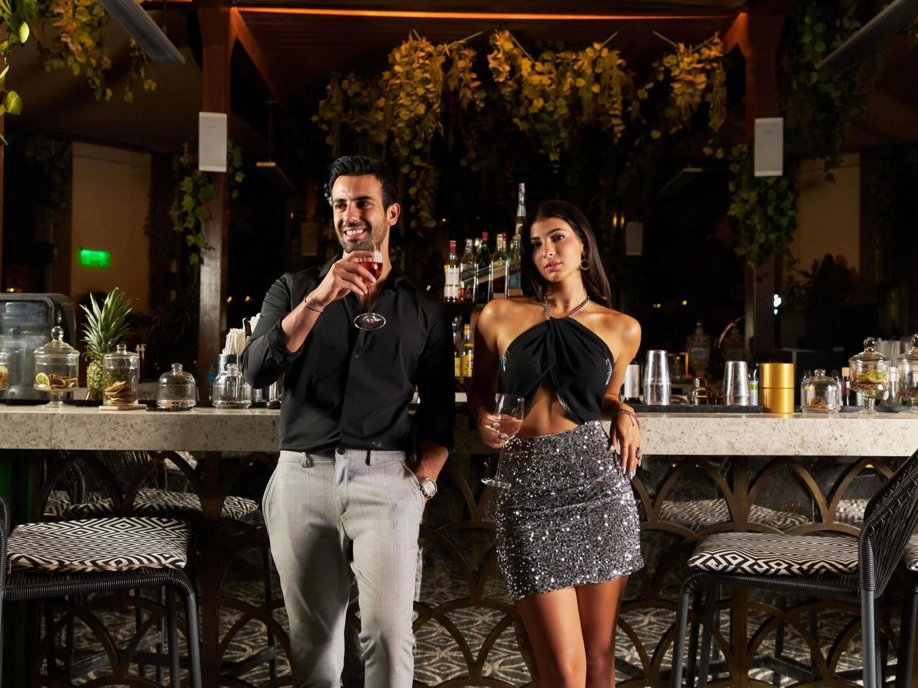 Restaurant/places to eat in Fairmont Nile City