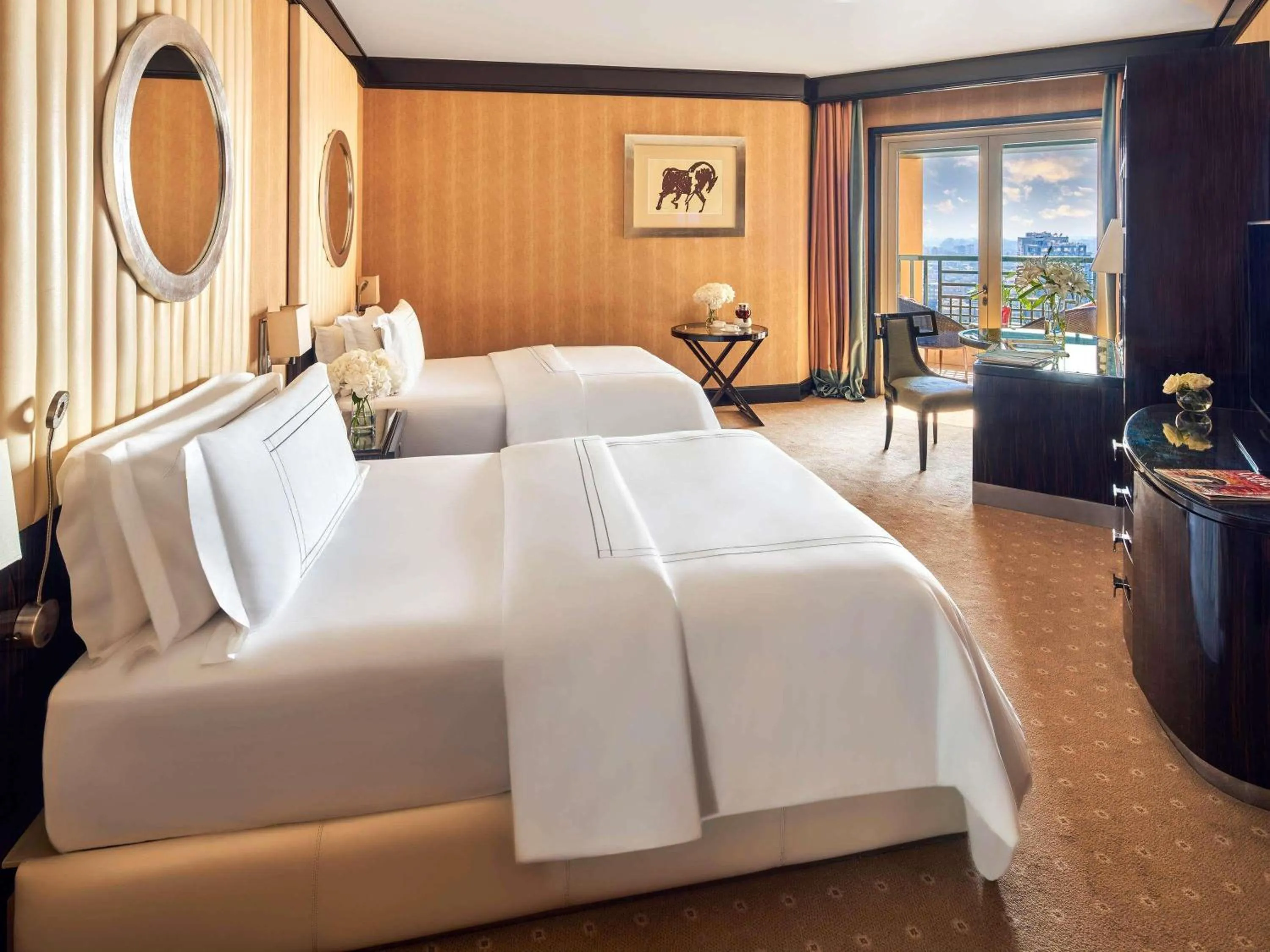 Bedroom, Bed in Fairmont Nile City