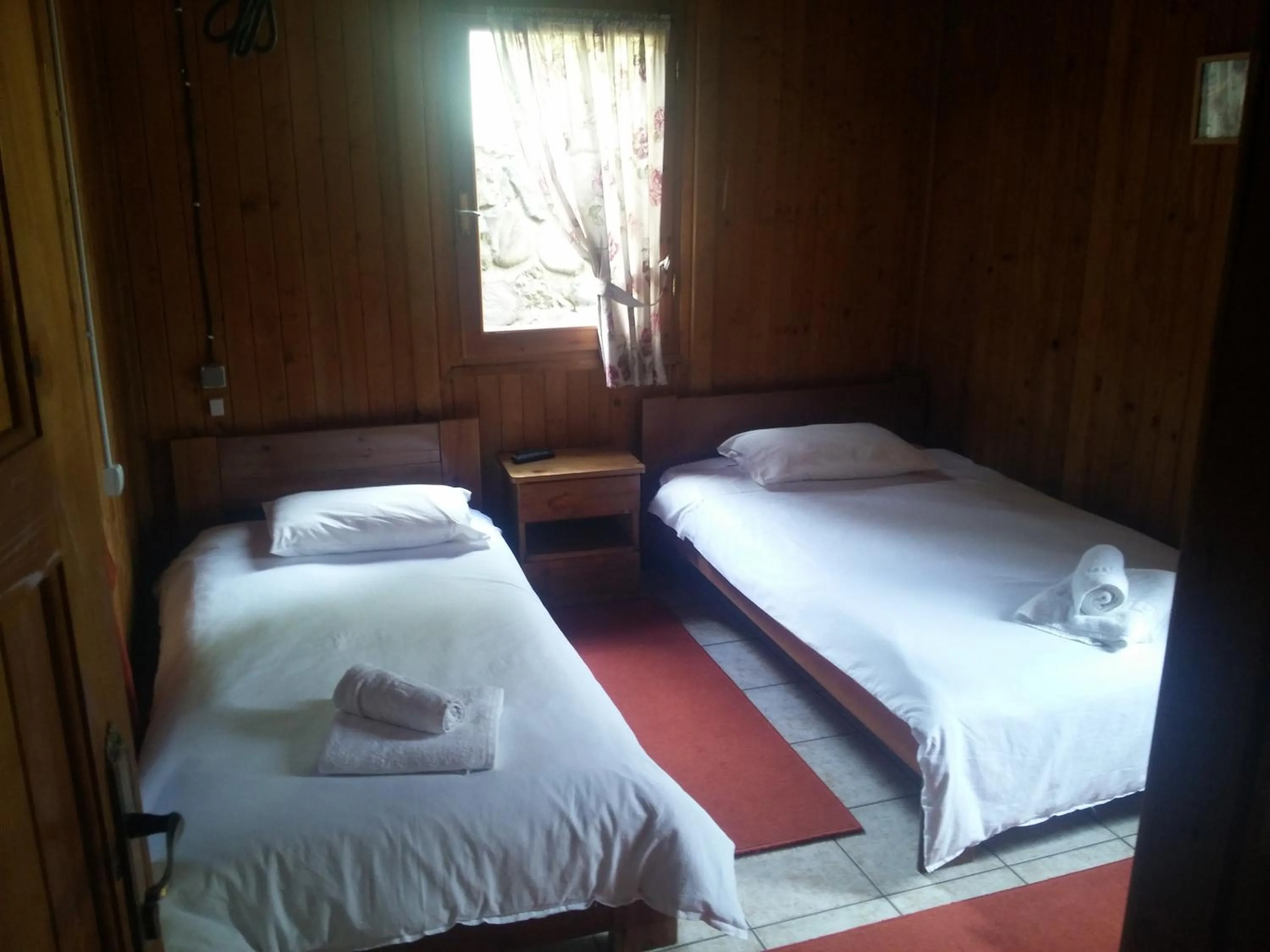 Bedroom, Bed in Livadaki Village