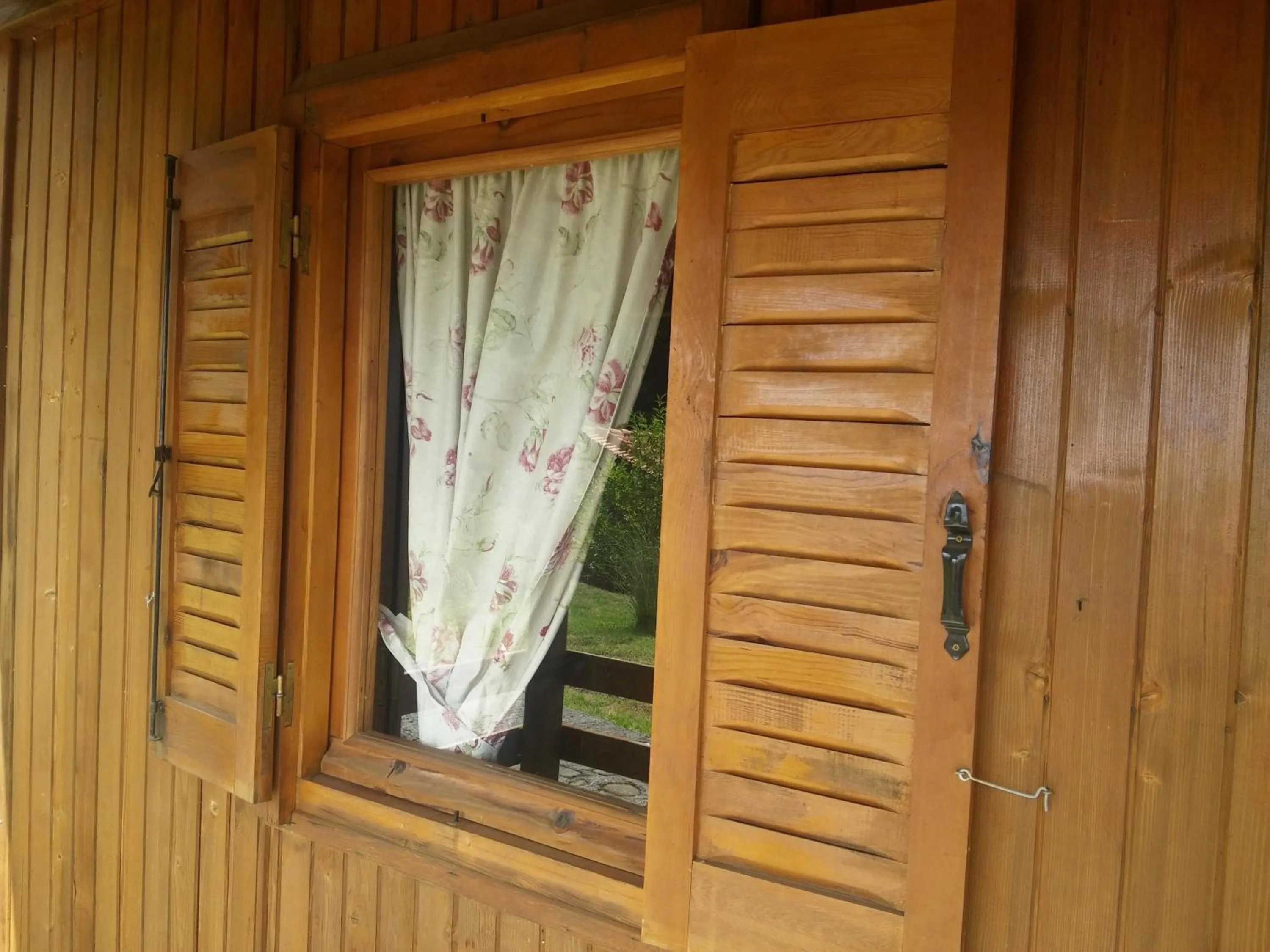 Facade/entrance in Livadaki Village