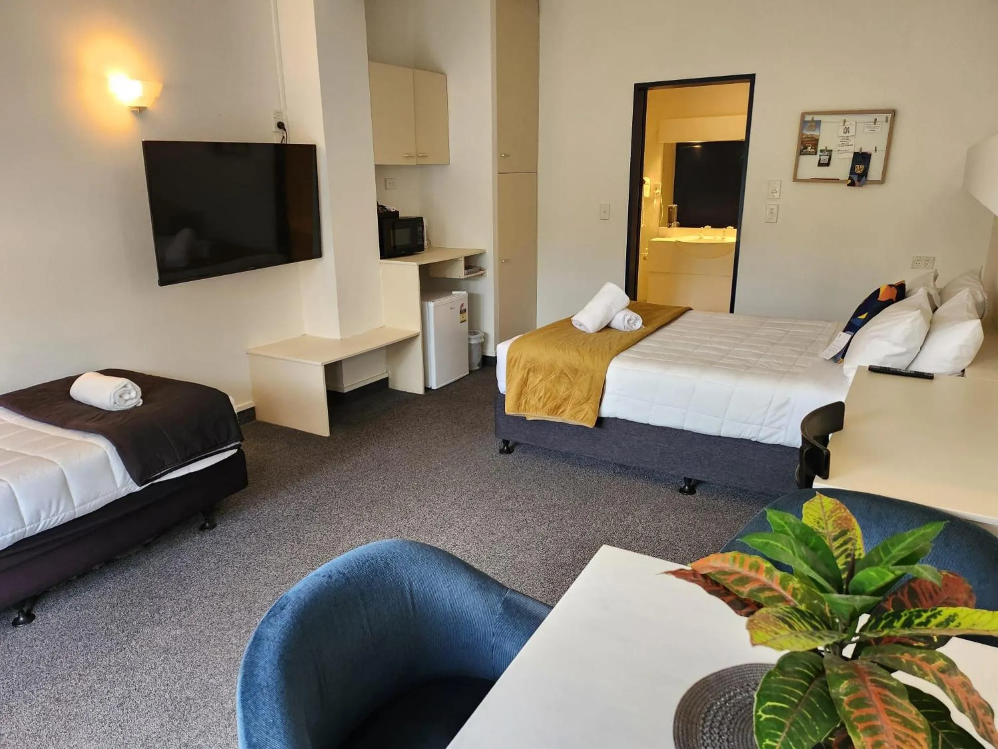 Bed in U Studios Paraparaumu Beach