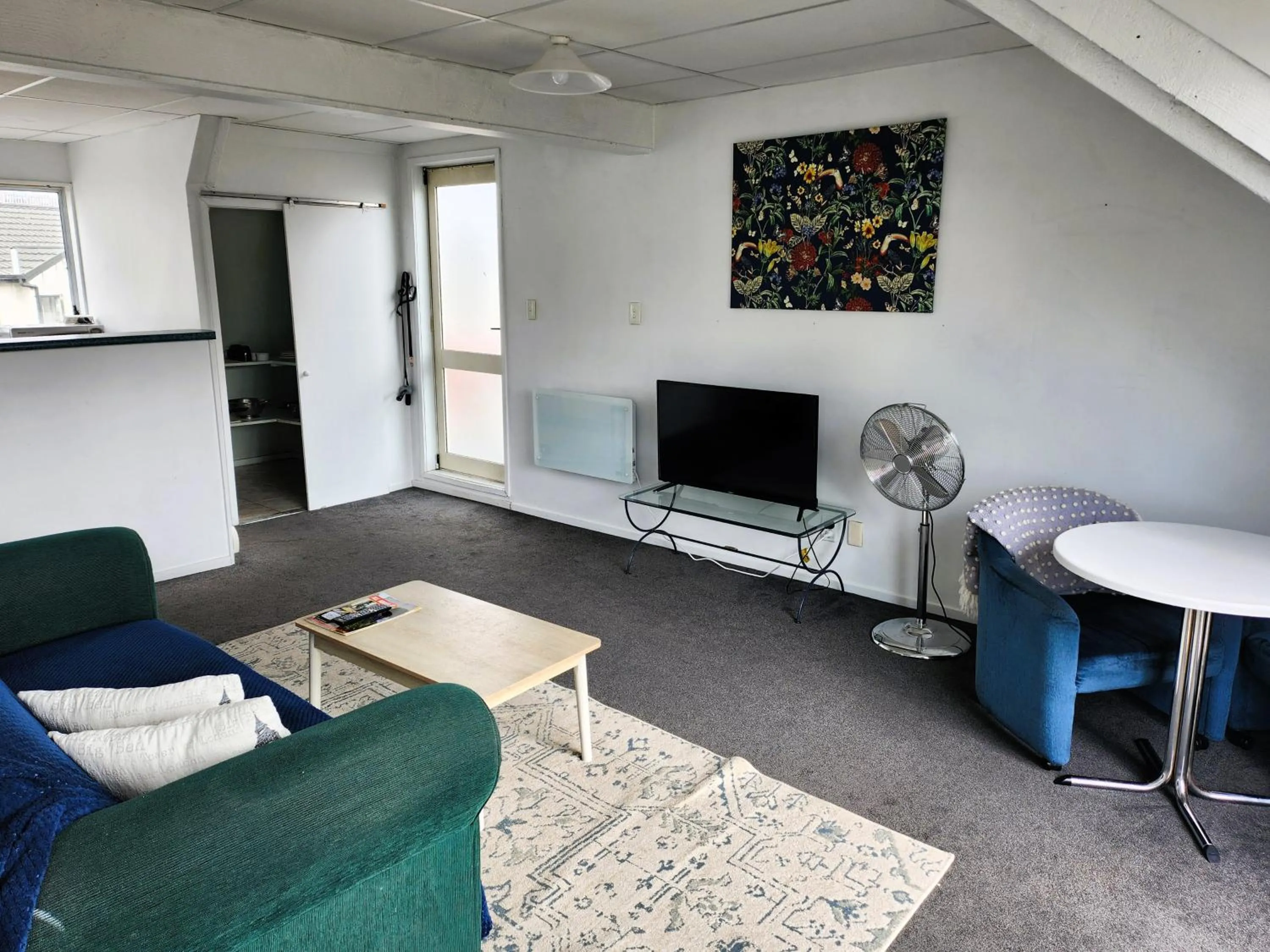 U Studios Paraparaumu Beach