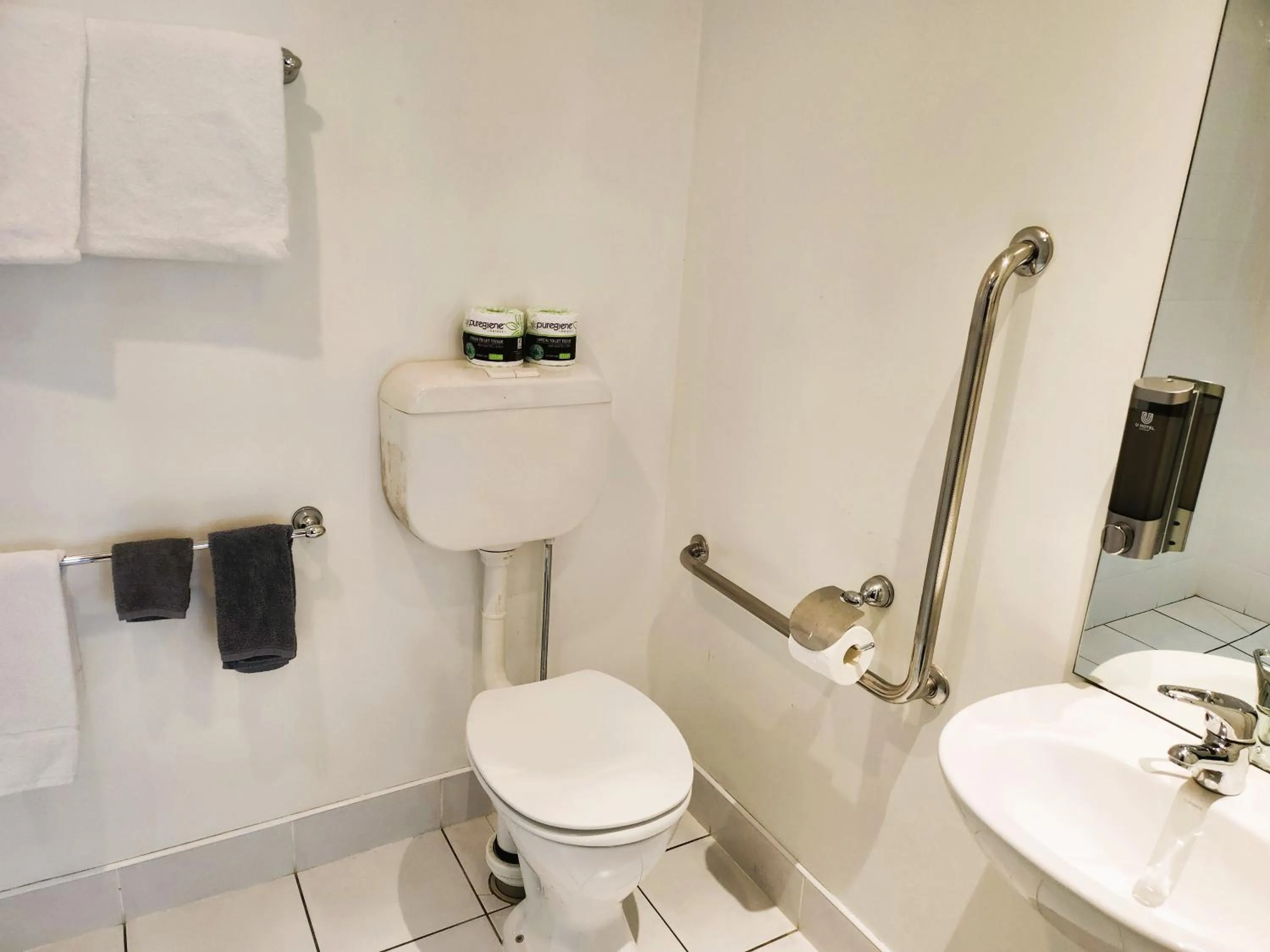 U Studios Paraparaumu Beach