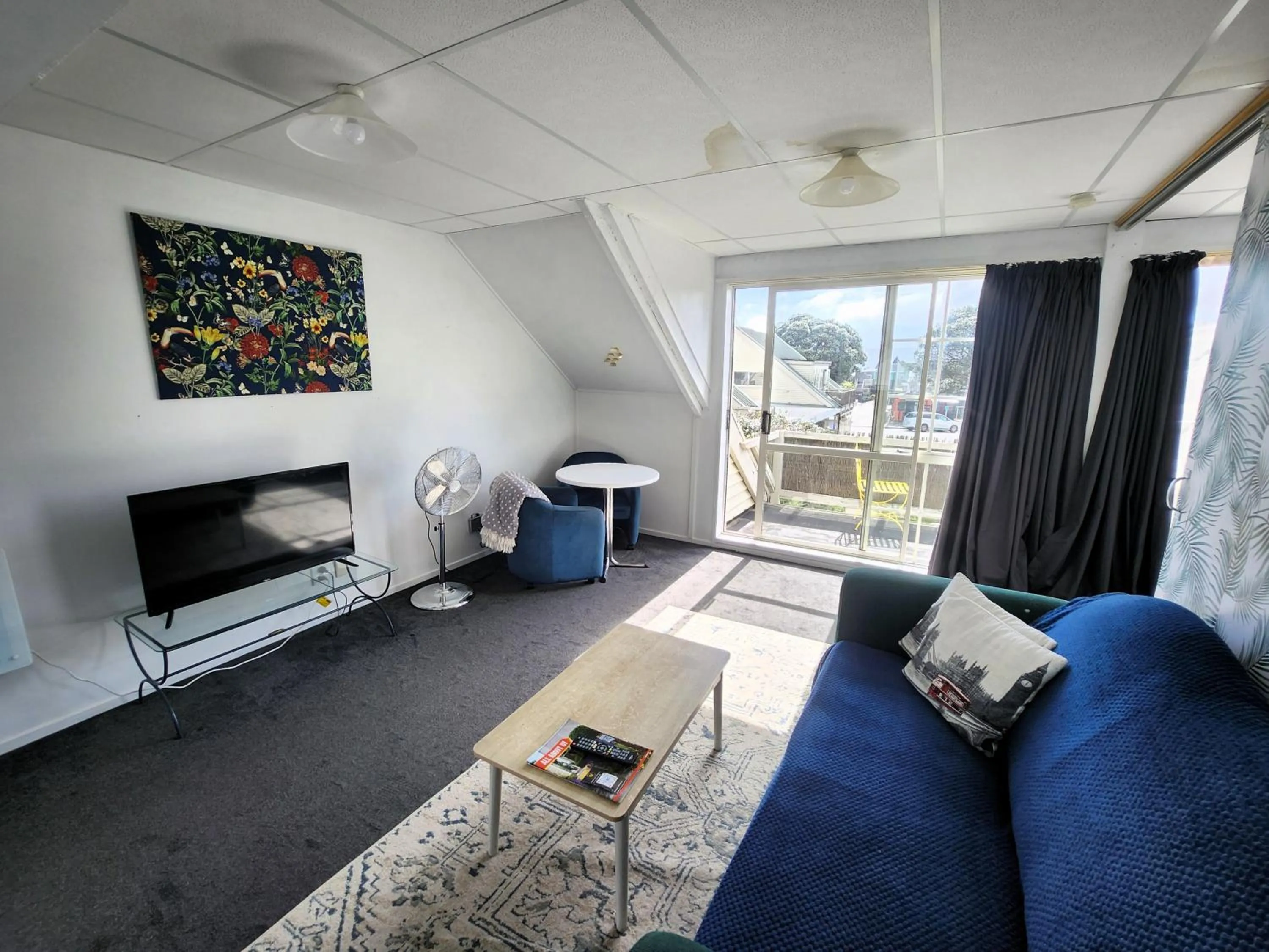 U Studios Paraparaumu Beach