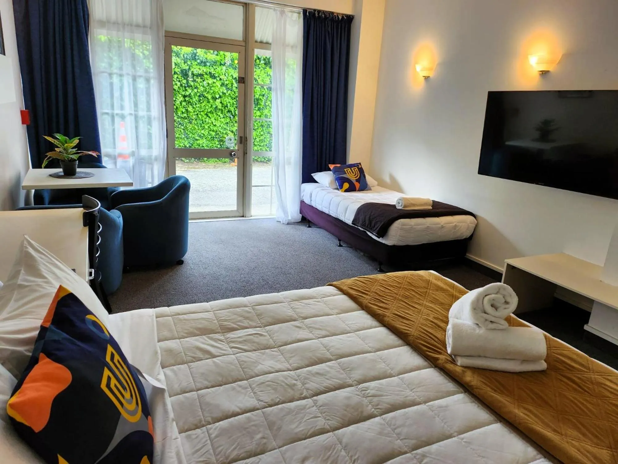 Bed in U Studios Paraparaumu Beach