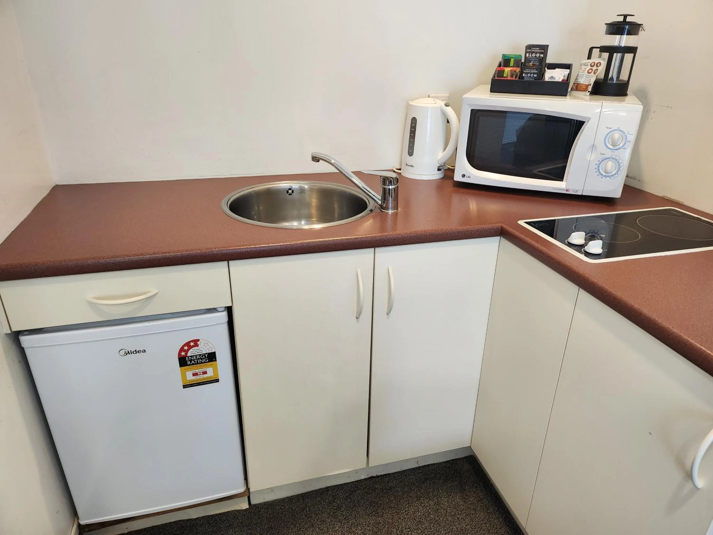 U Studios Paraparaumu Beach