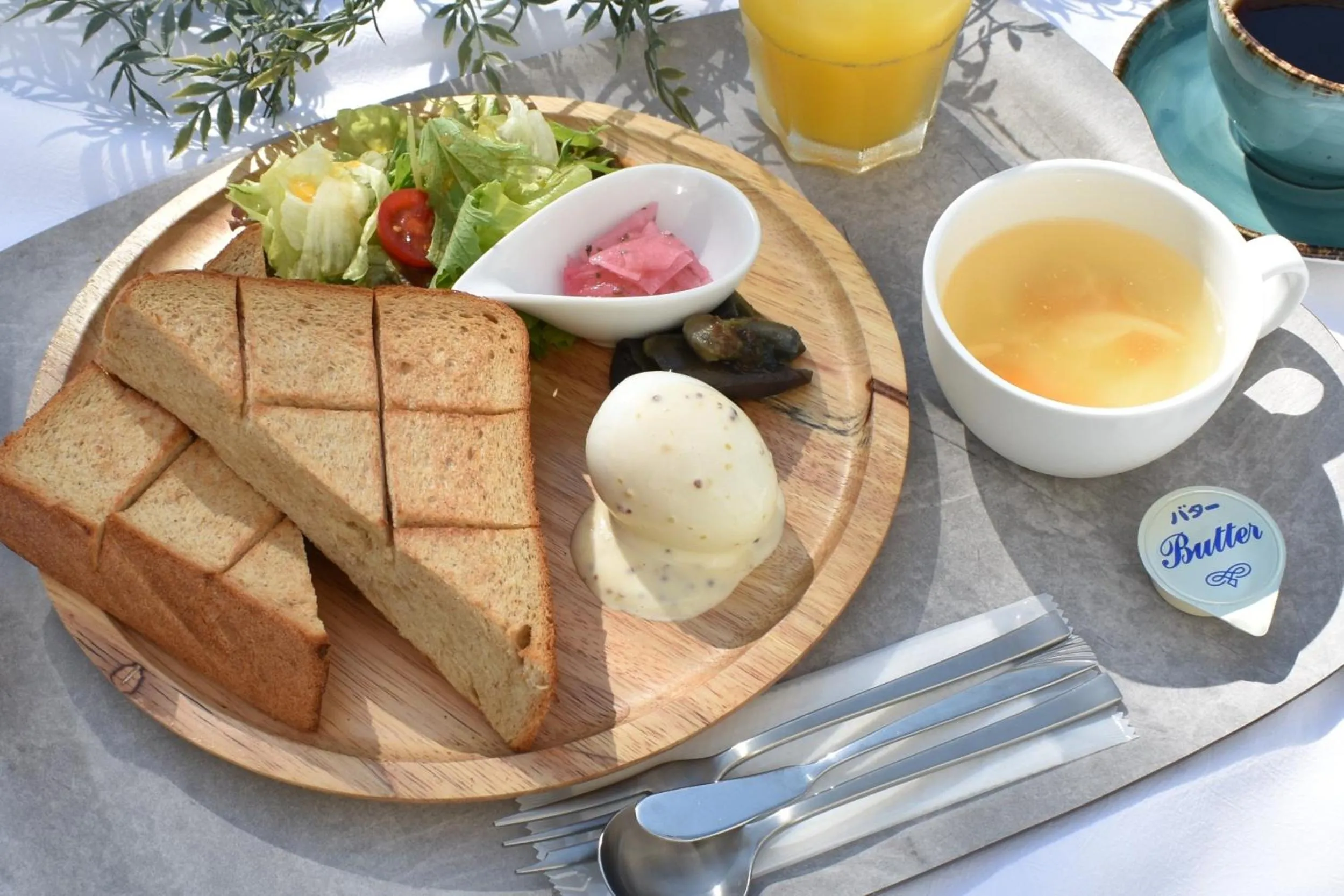 Restaurant/places to eat in Hotel Flex