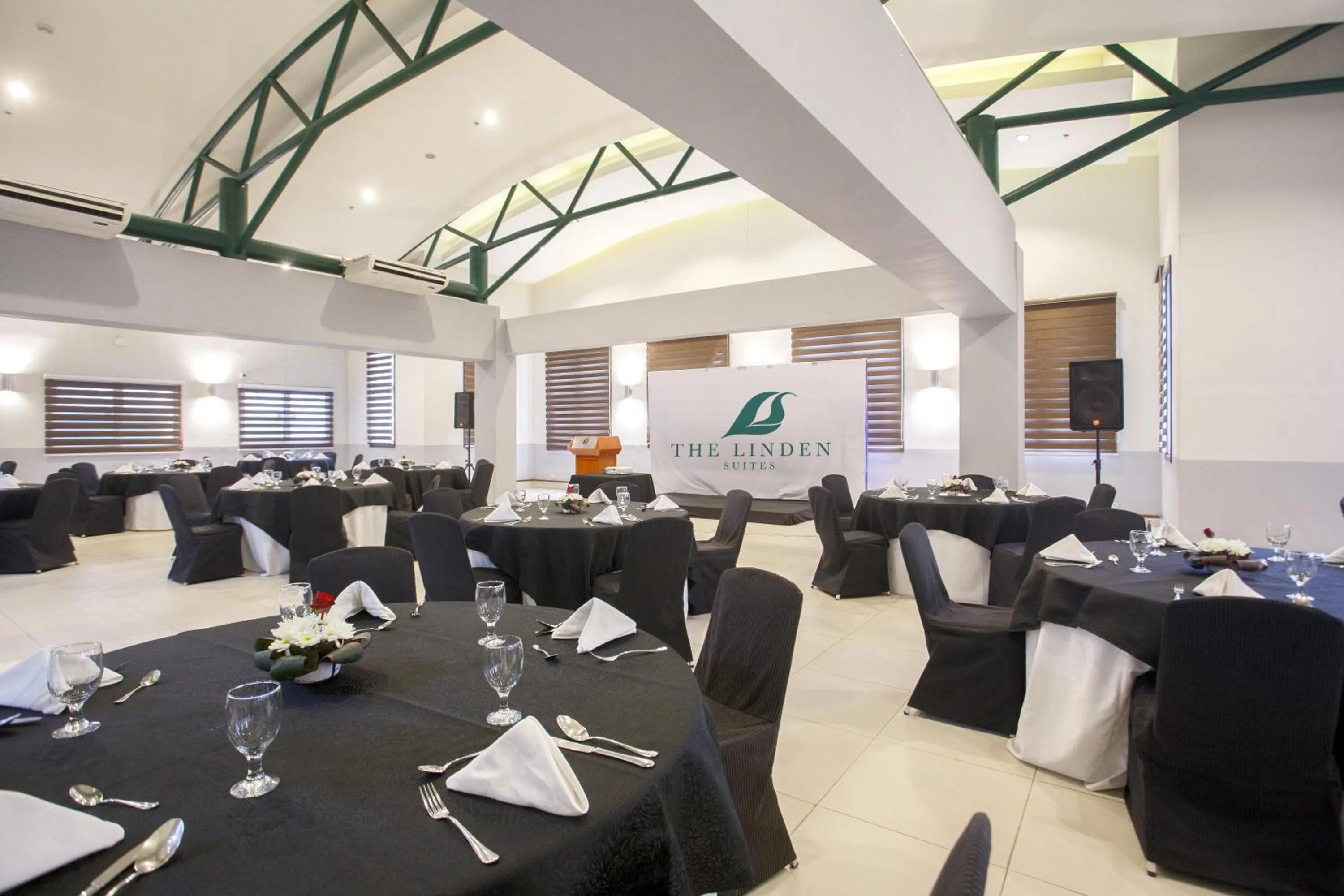 Banquet/Function facilities in The Linden Suites