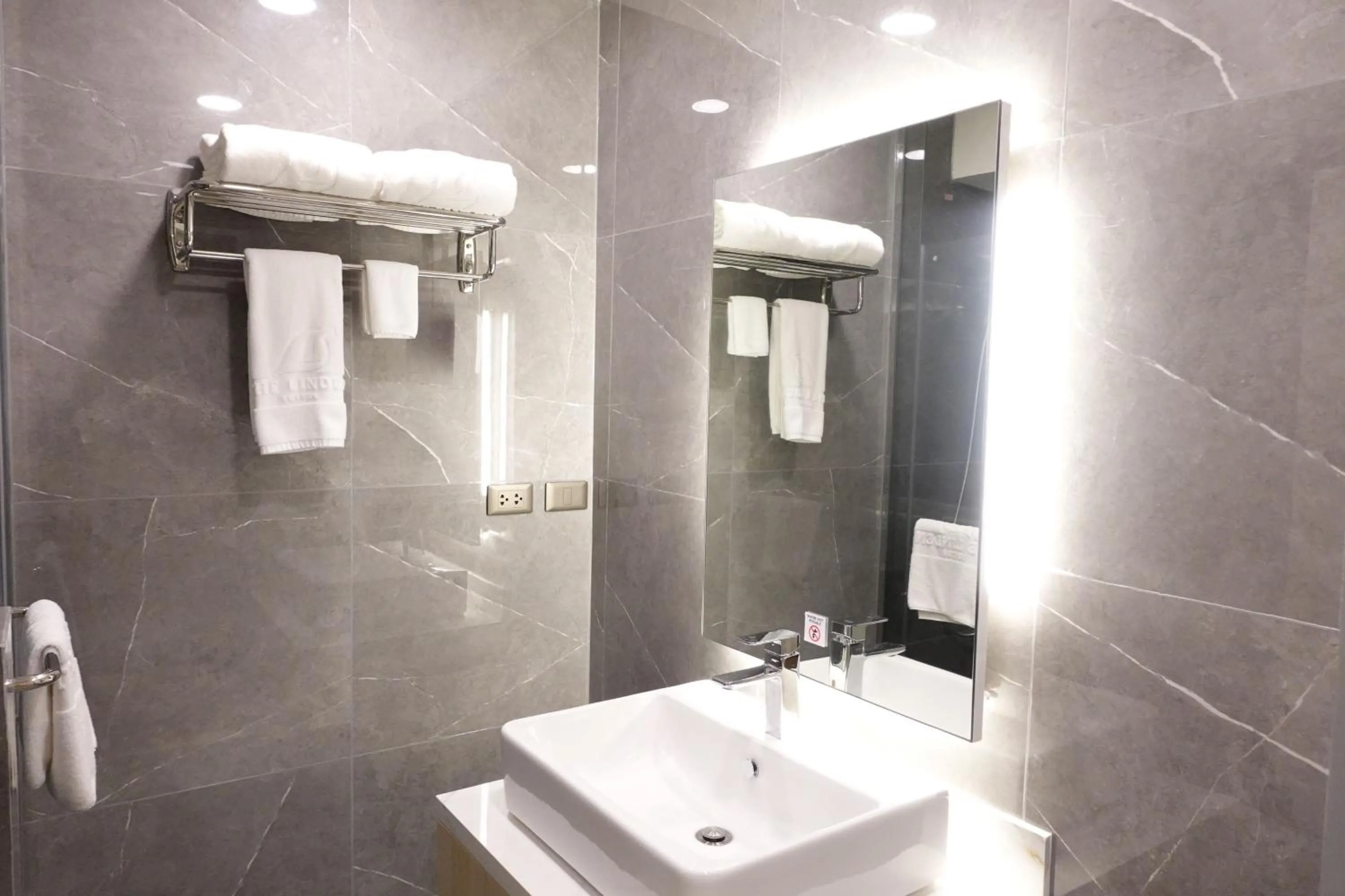 Bathroom in The Linden Suites