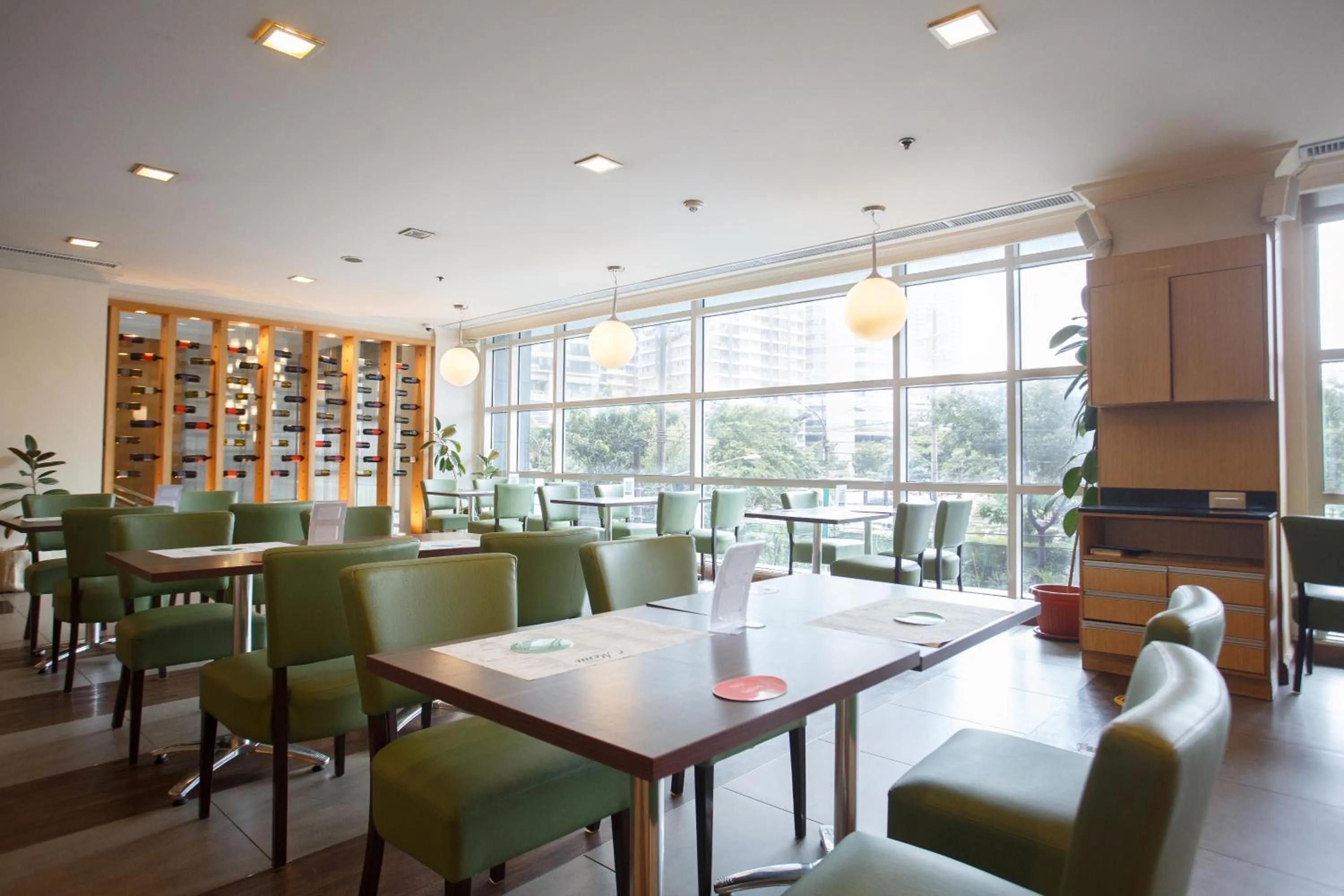 Breakfast in The Linden Suites