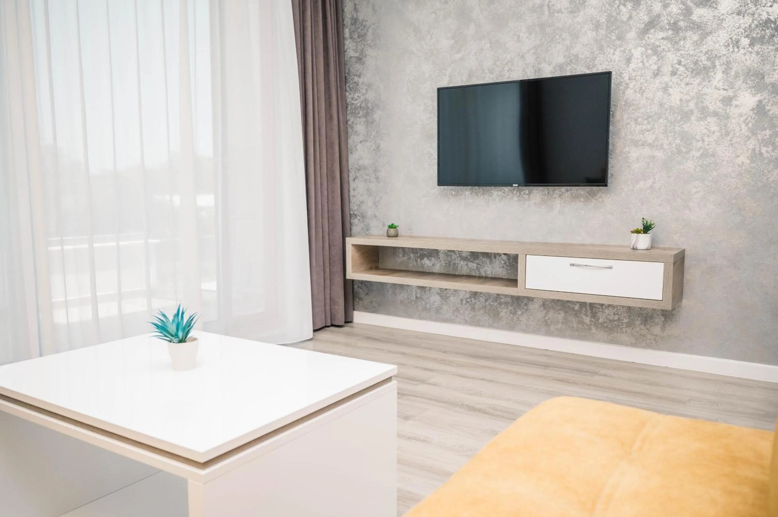 TV and multimedia in Apartments Antique