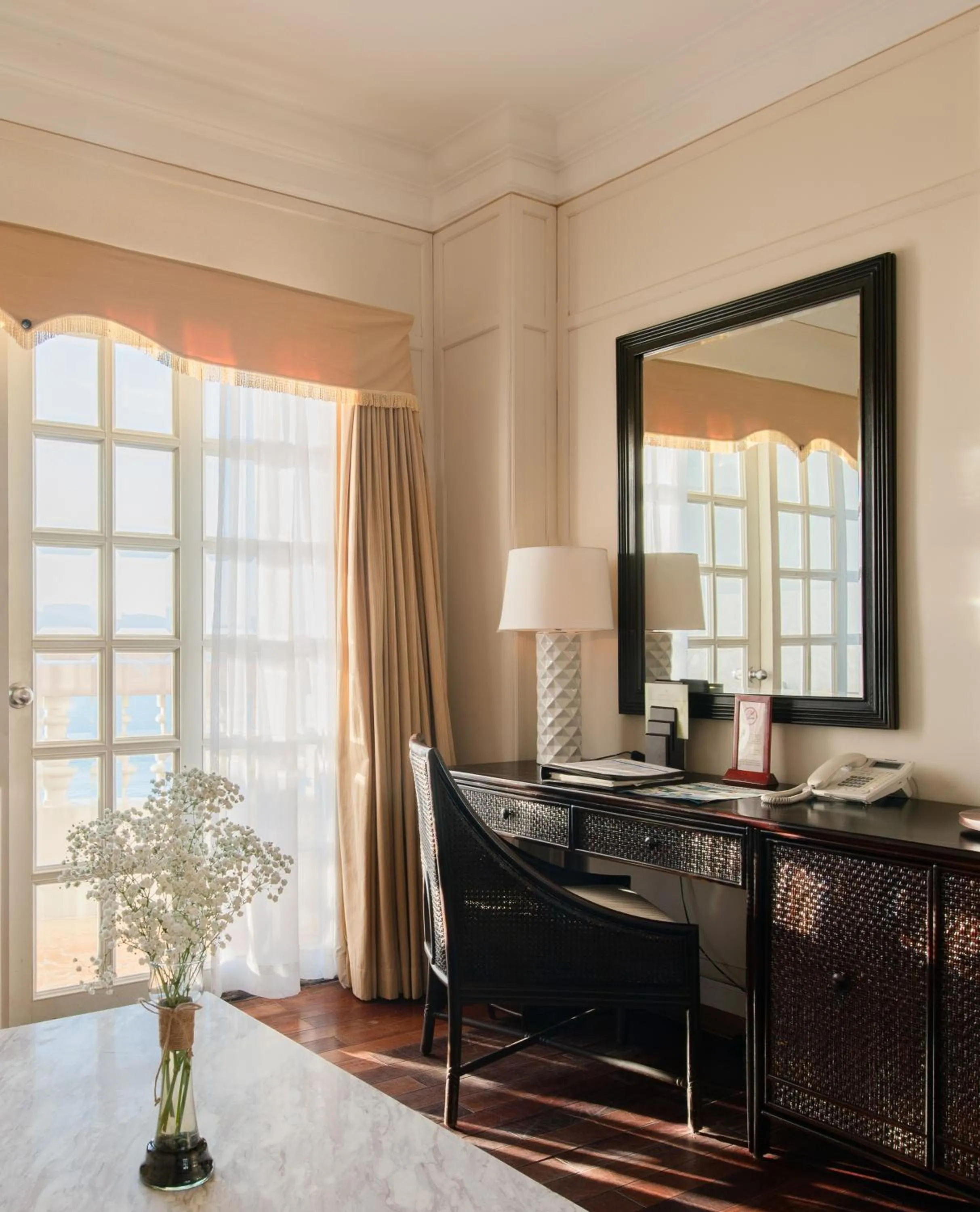 Seating area in Sunrise Nha Trang Beach Hotel & Spa