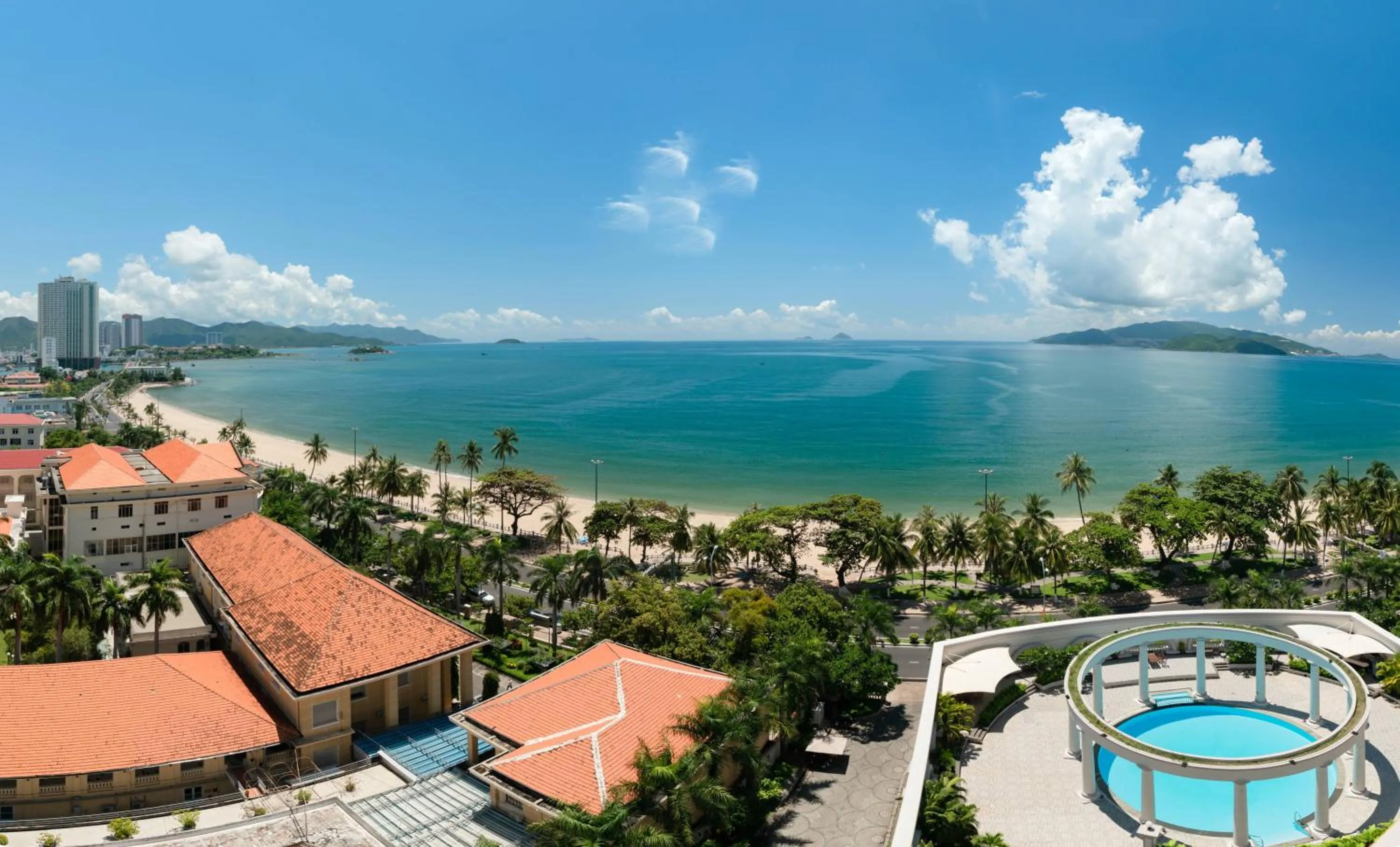 Sea view in Sunrise Nha Trang Beach Hotel & Spa