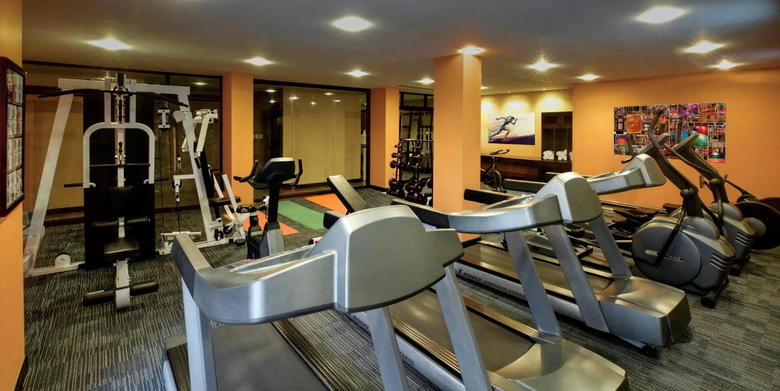 Fitness centre/facilities in Sunrise Nha Trang Beach Hotel & Spa