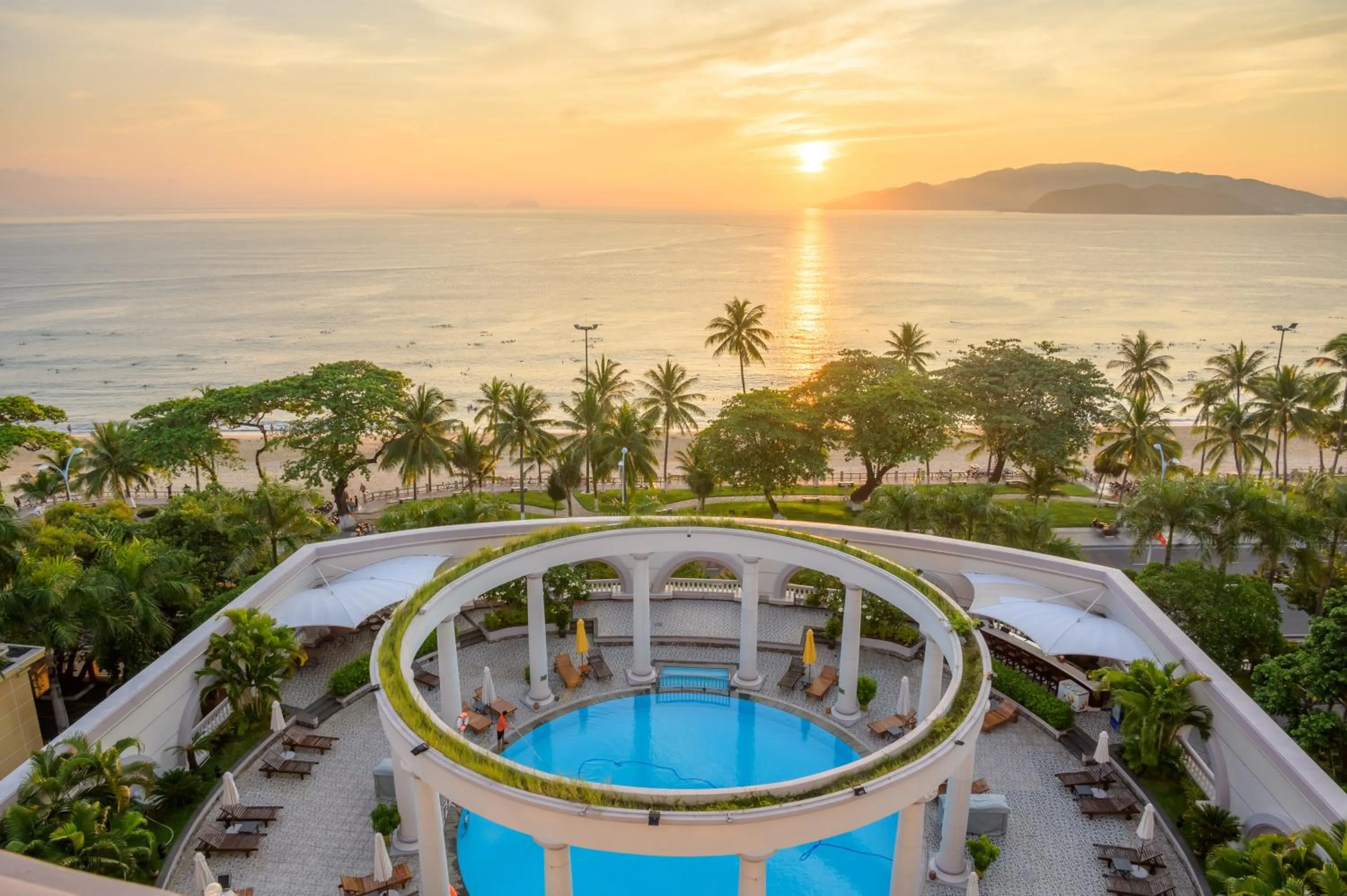 Pool view in Sunrise Nha Trang Beach Hotel & Spa