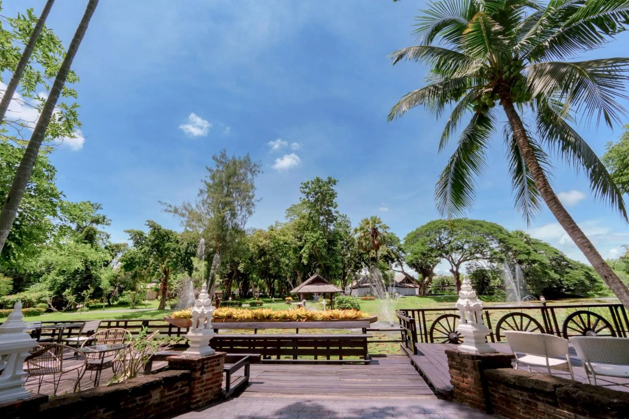 Seating area in Lampang River Lodge