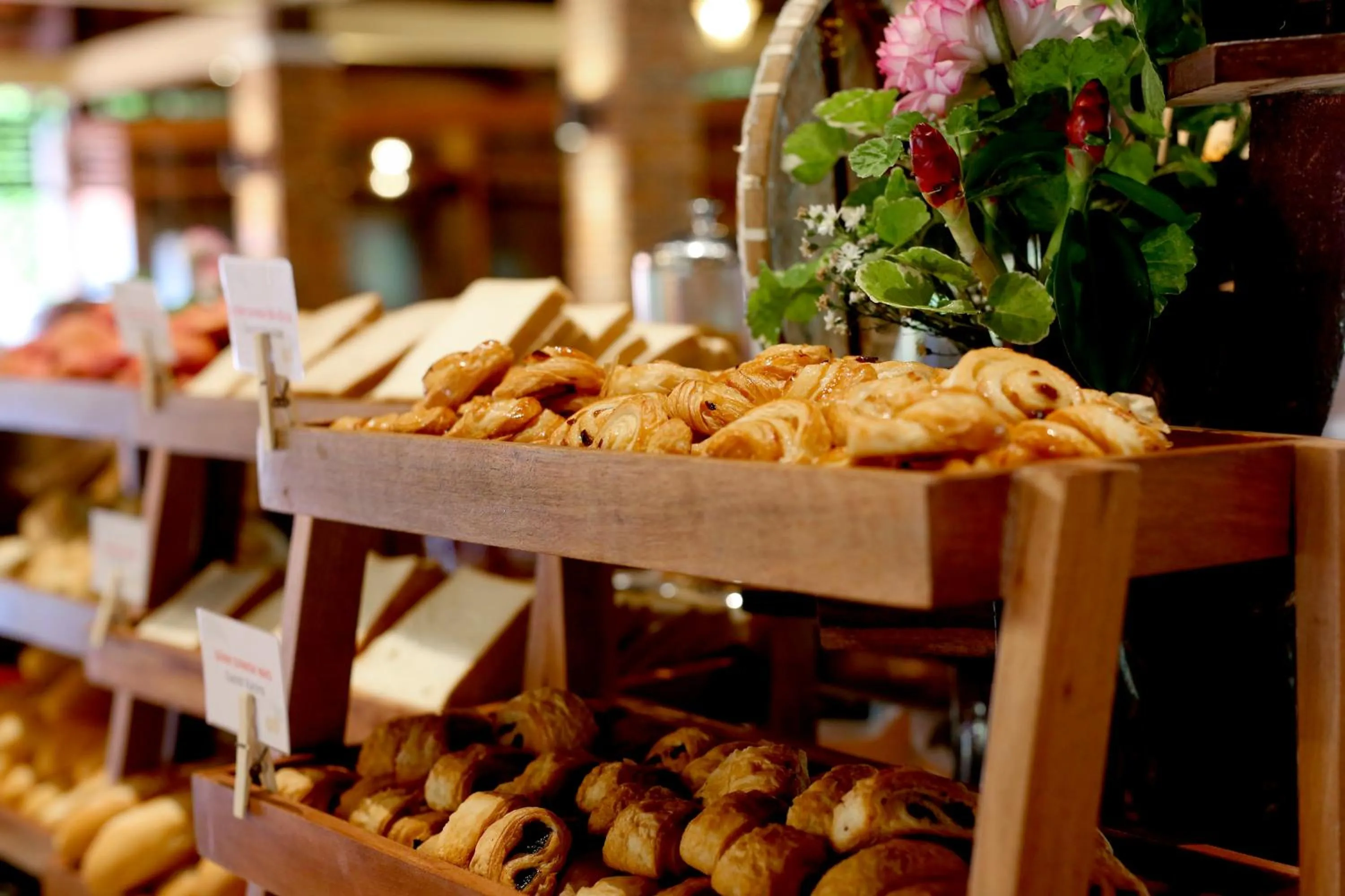 Breakfast in Pandanus Resort