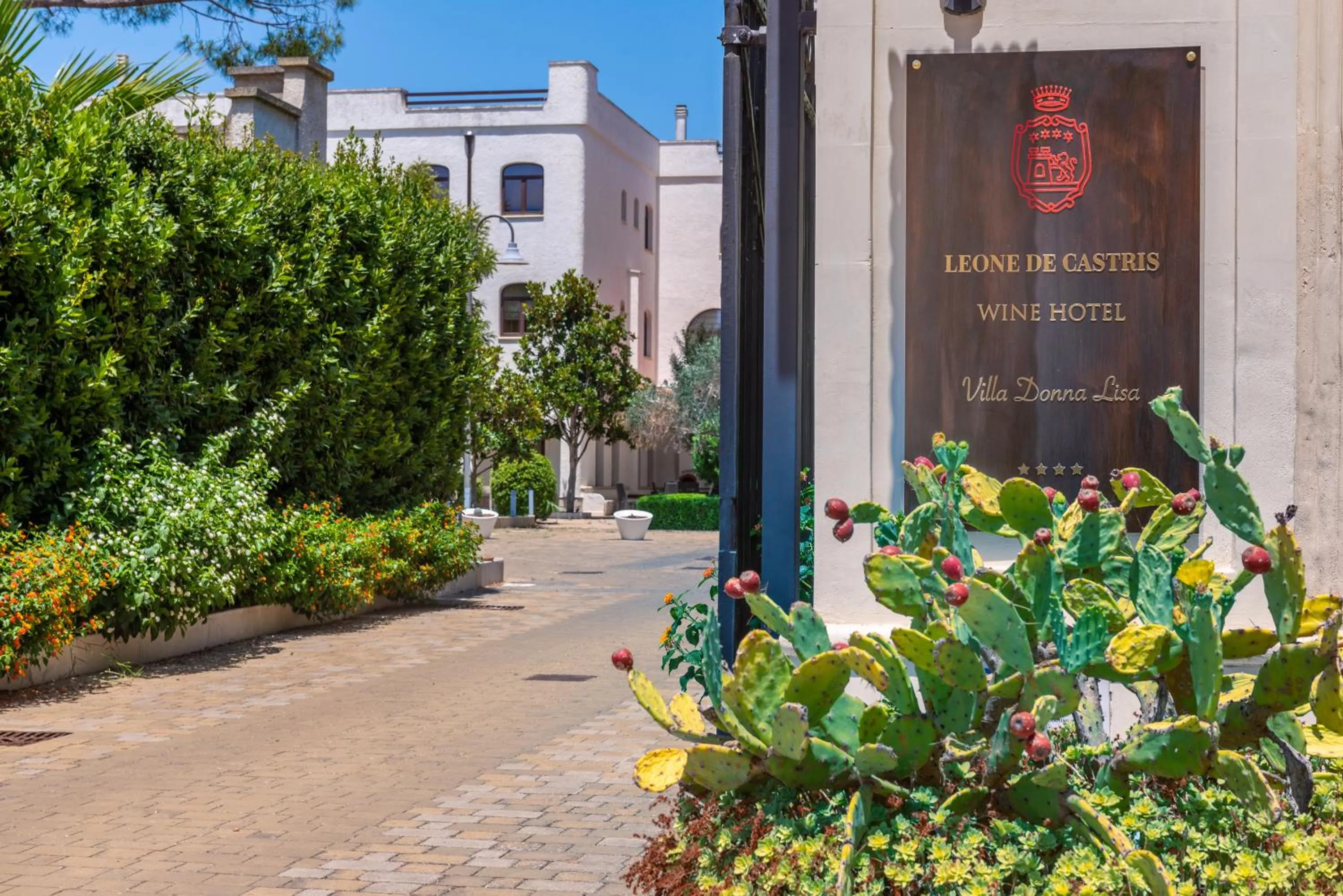 Facade/entrance in Leone de Castris Wine Hotel