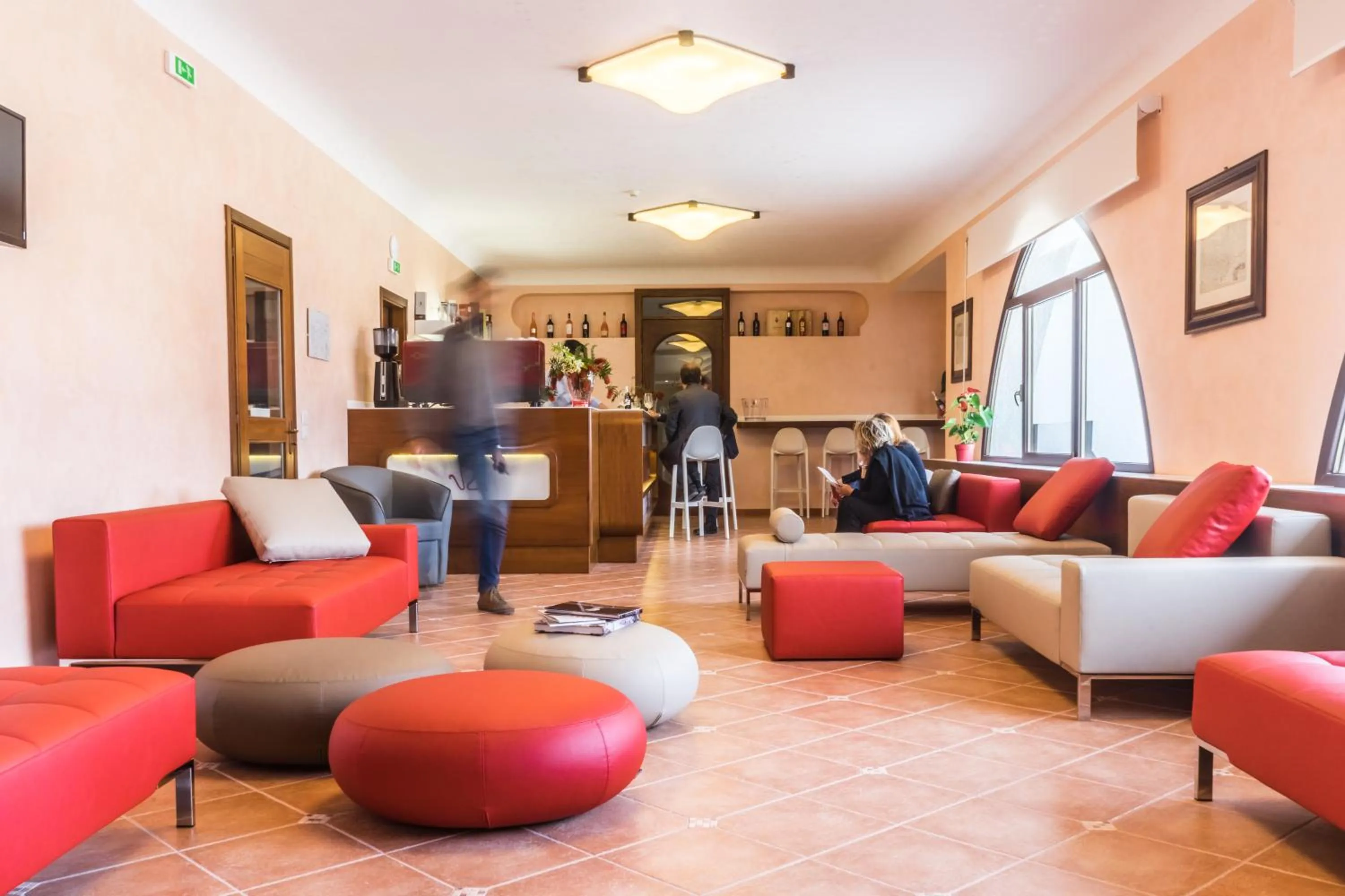 Lounge or bar in Leone de Castris Wine Hotel