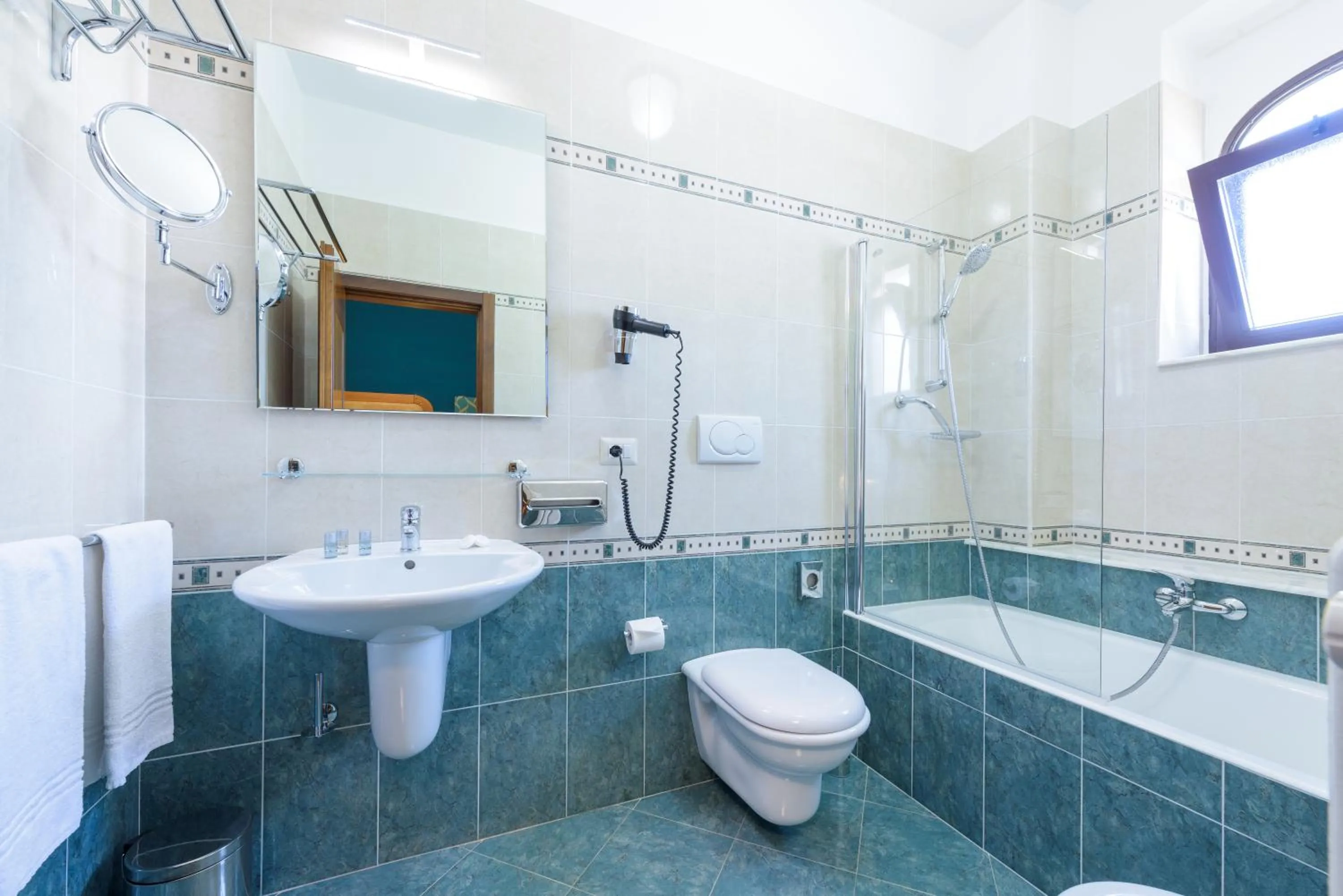 Bathroom in Leone de Castris Wine Hotel