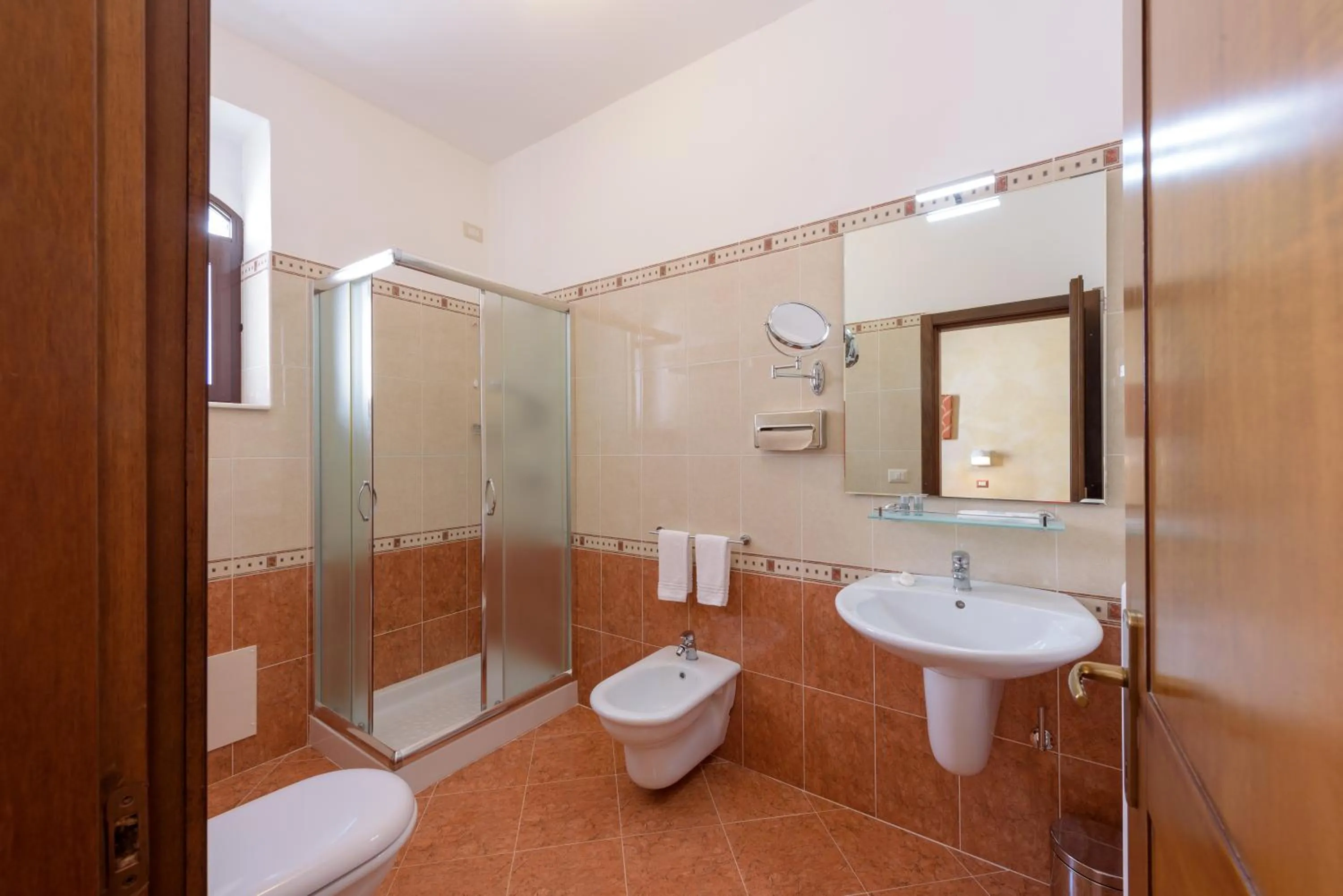 Bathroom in Leone de Castris Wine Hotel