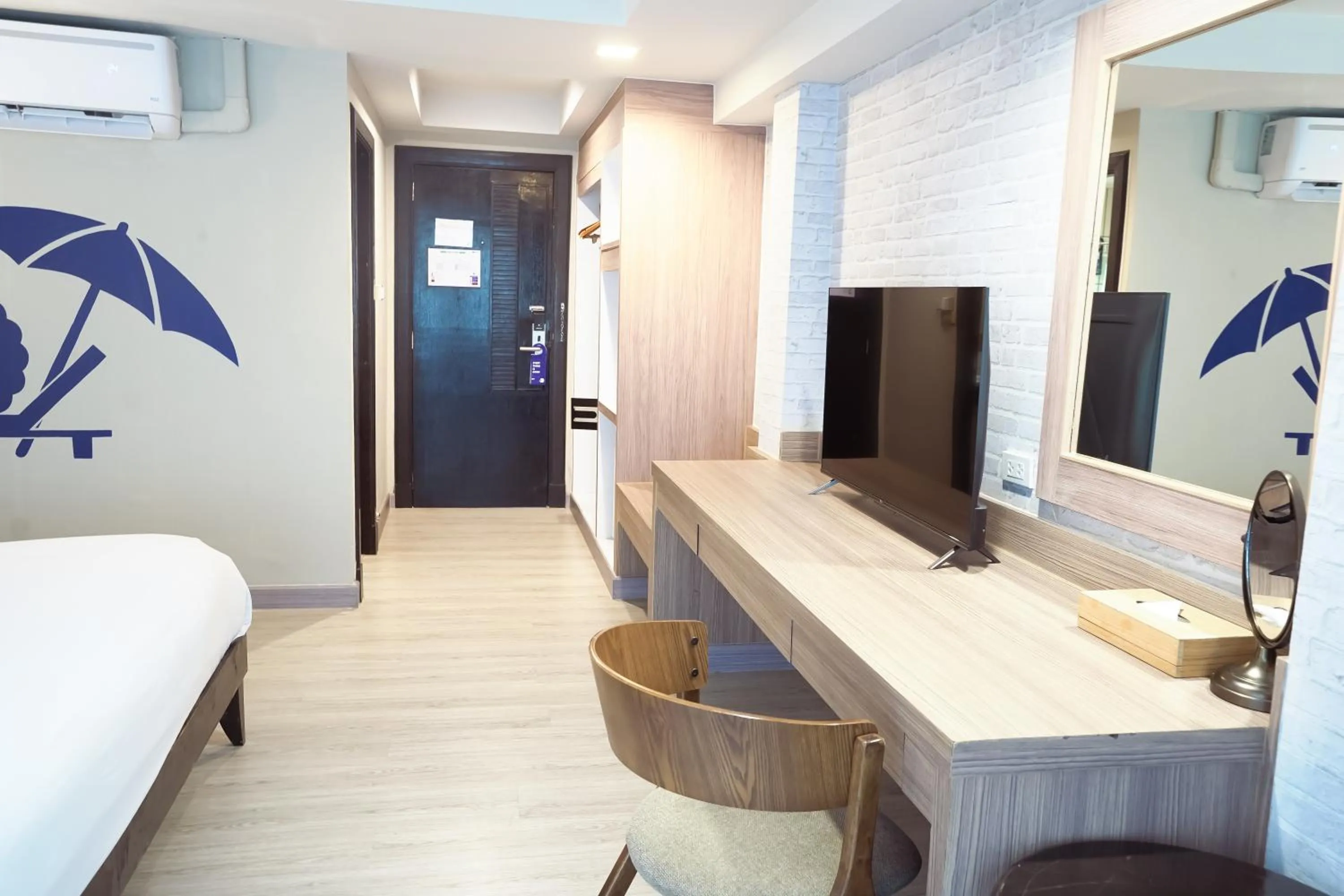 Bedroom, Bed in Kokotel Phuket Patong