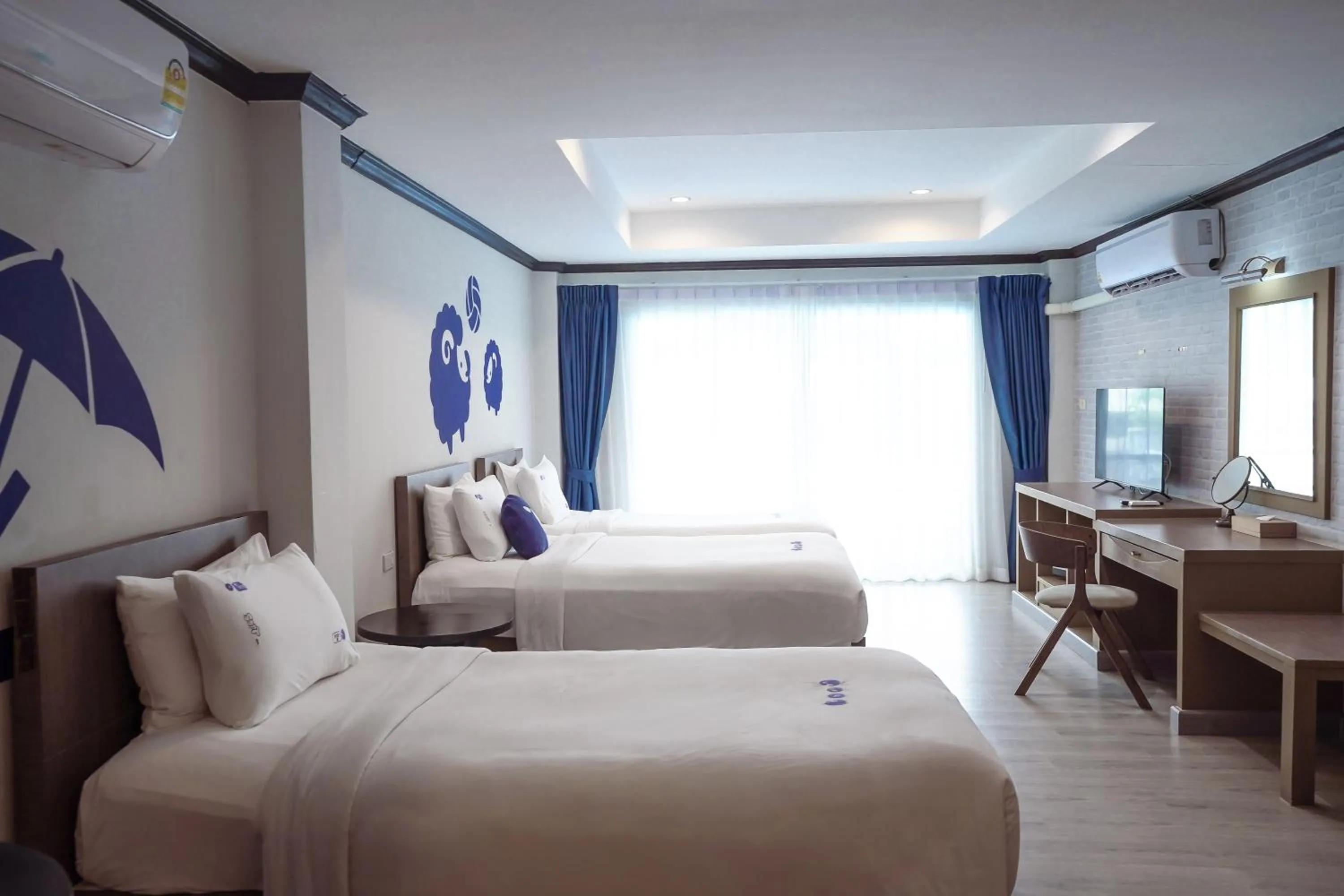 Bedroom, Bed in Kokotel Phuket Patong