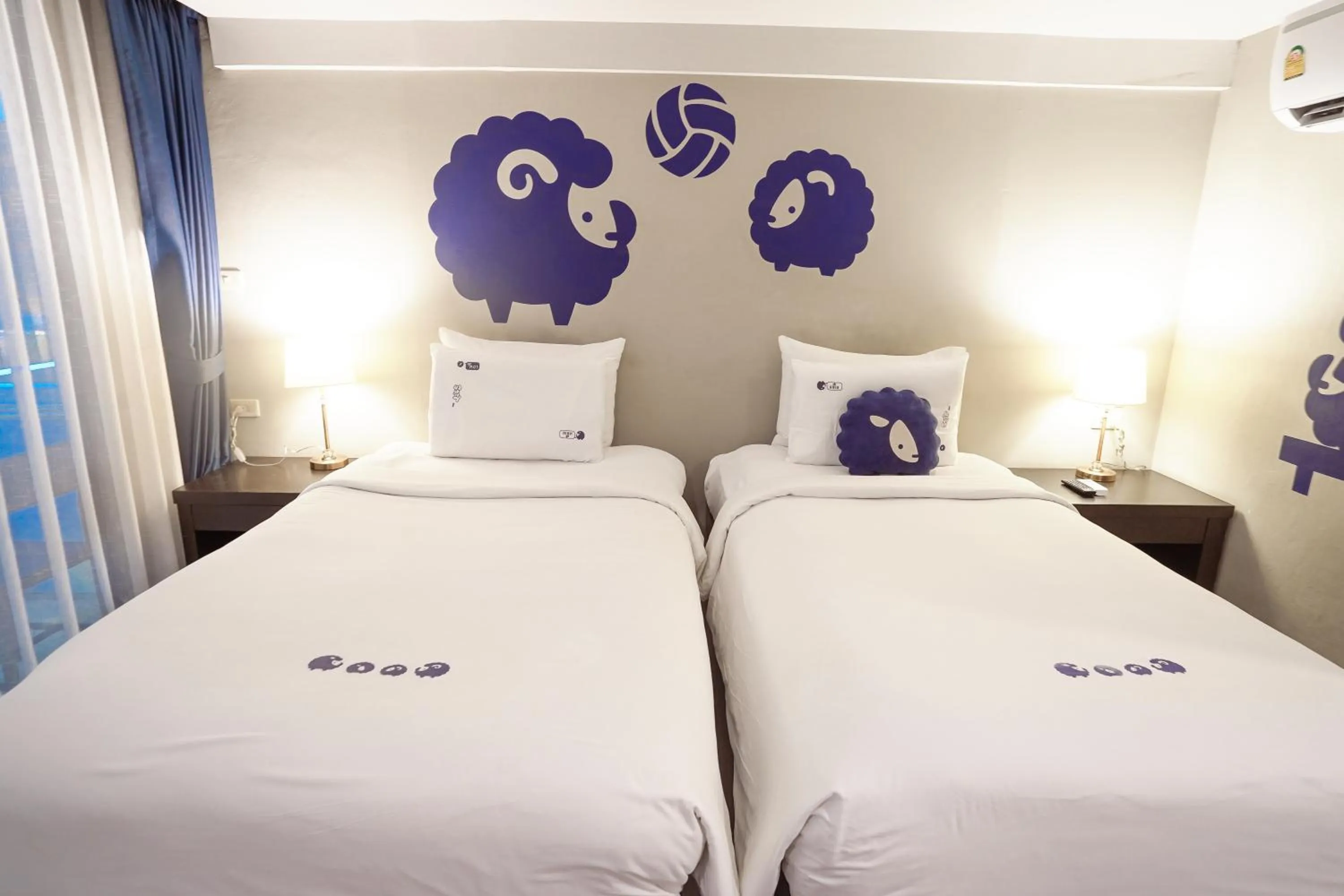 Bedroom, Bed in Kokotel Phuket Patong