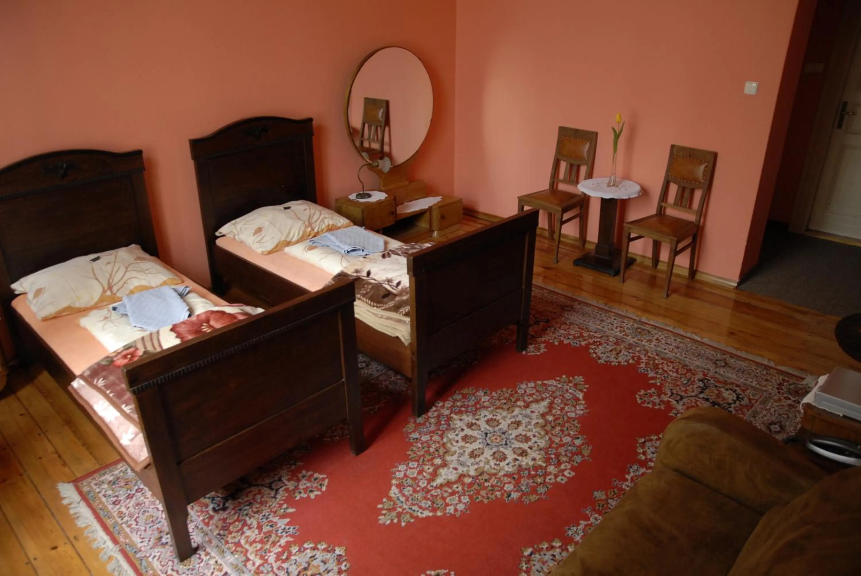 Photo of the whole room, Bed in Hostel, Pokoje gościnne Mleczarnia - Ozonowane