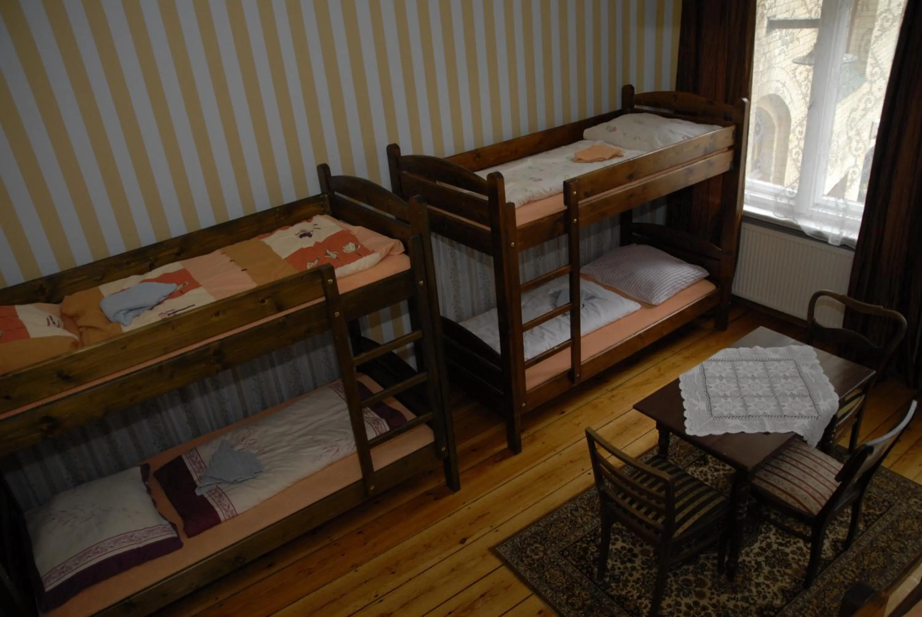 bunk bed, Bed in Hostel, Pokoje gościnne Mleczarnia - Ozonowane