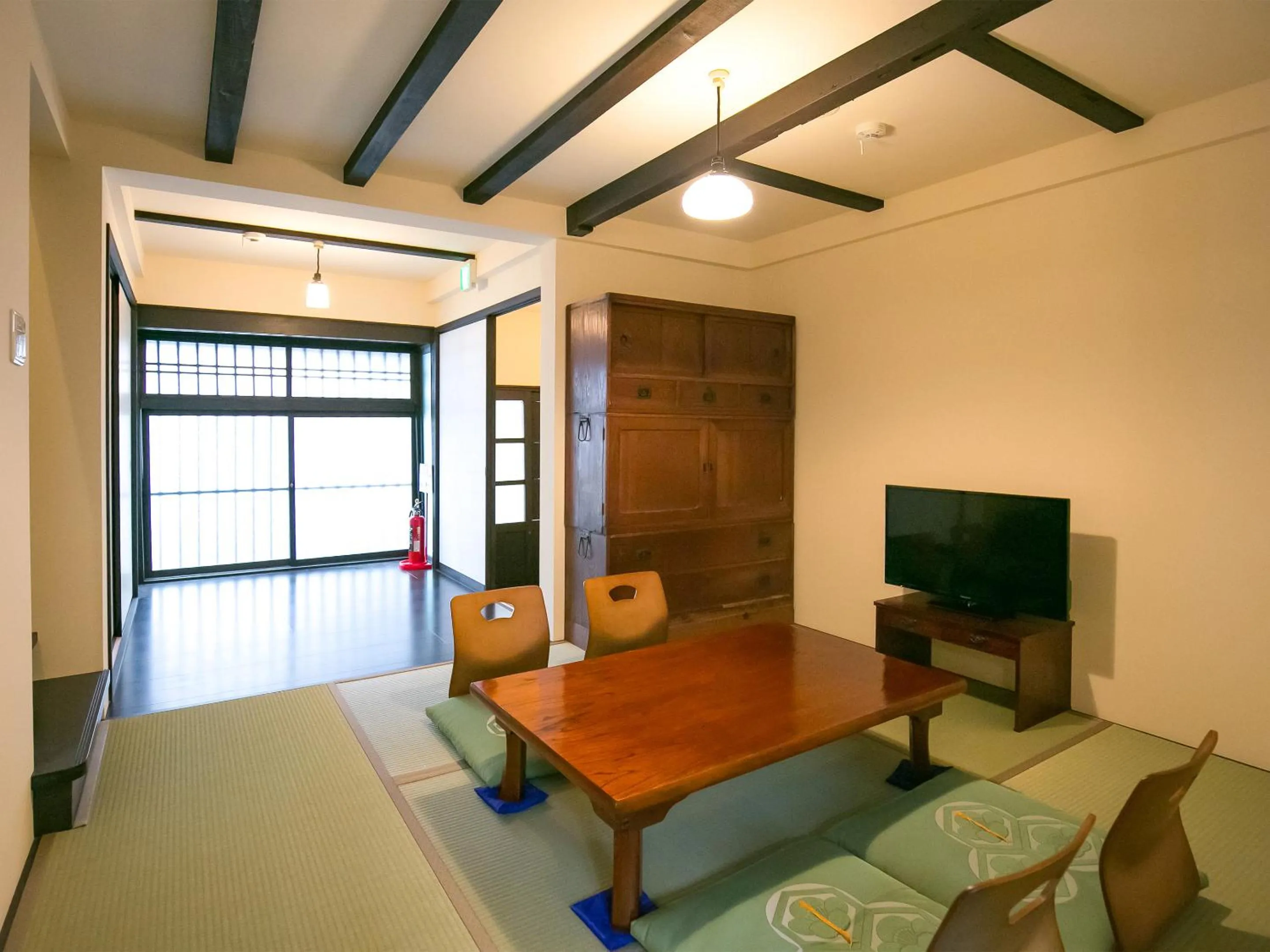 Living room in Nijo Yurakuan