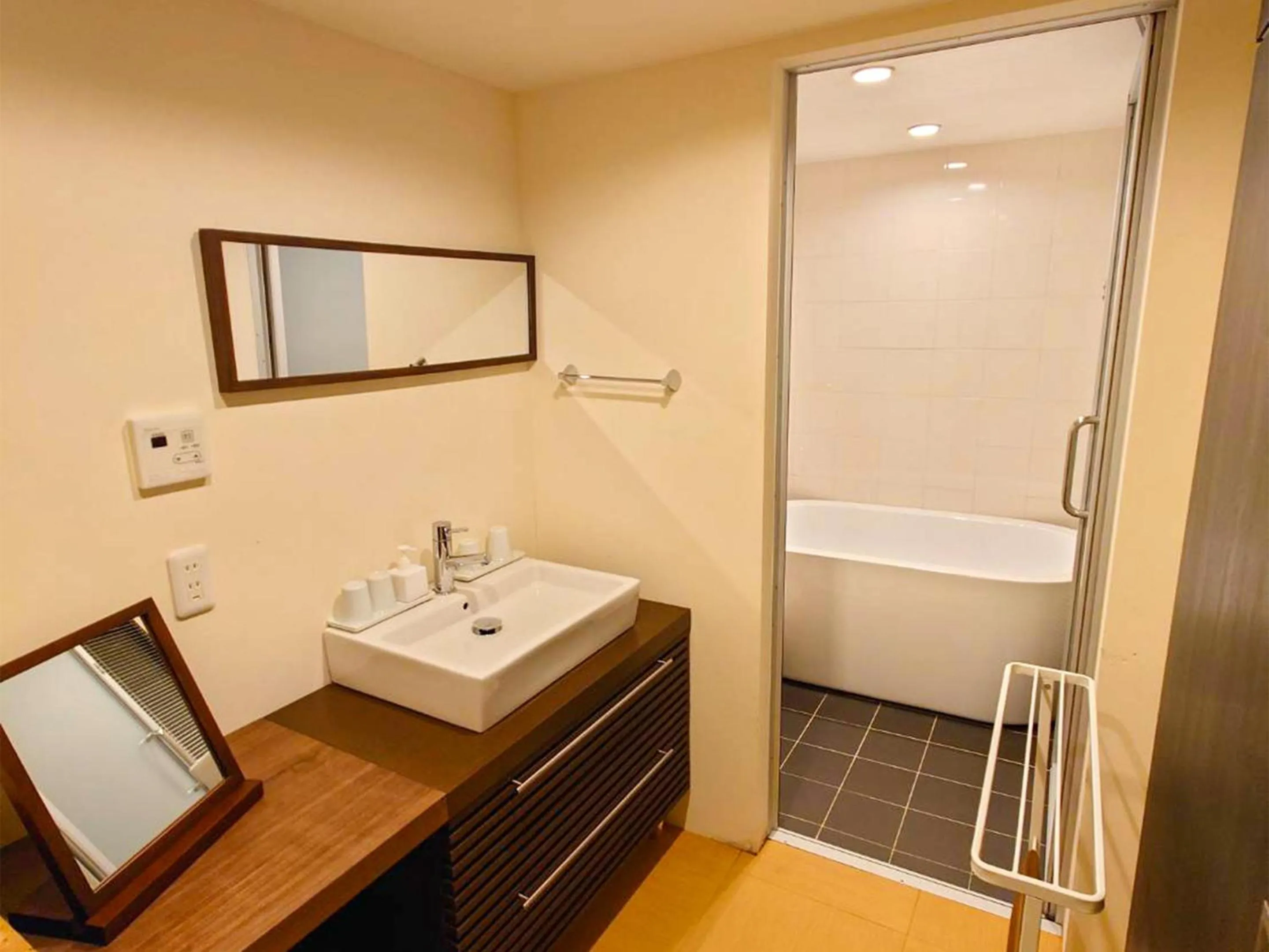 Bathroom in Nijo Yurakuan