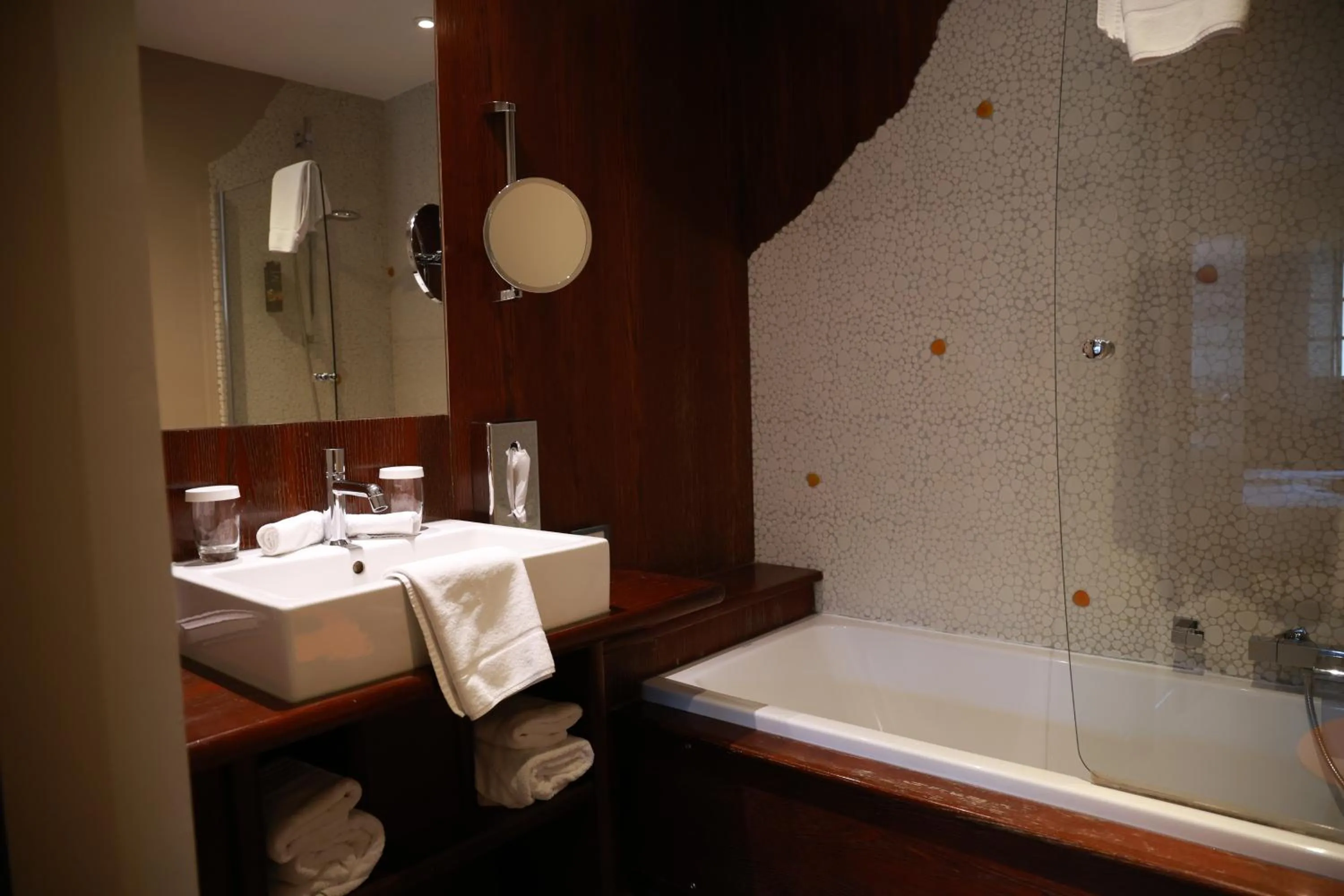 Bathroom in Hotel - Restaurant Le Cerf & Spa
