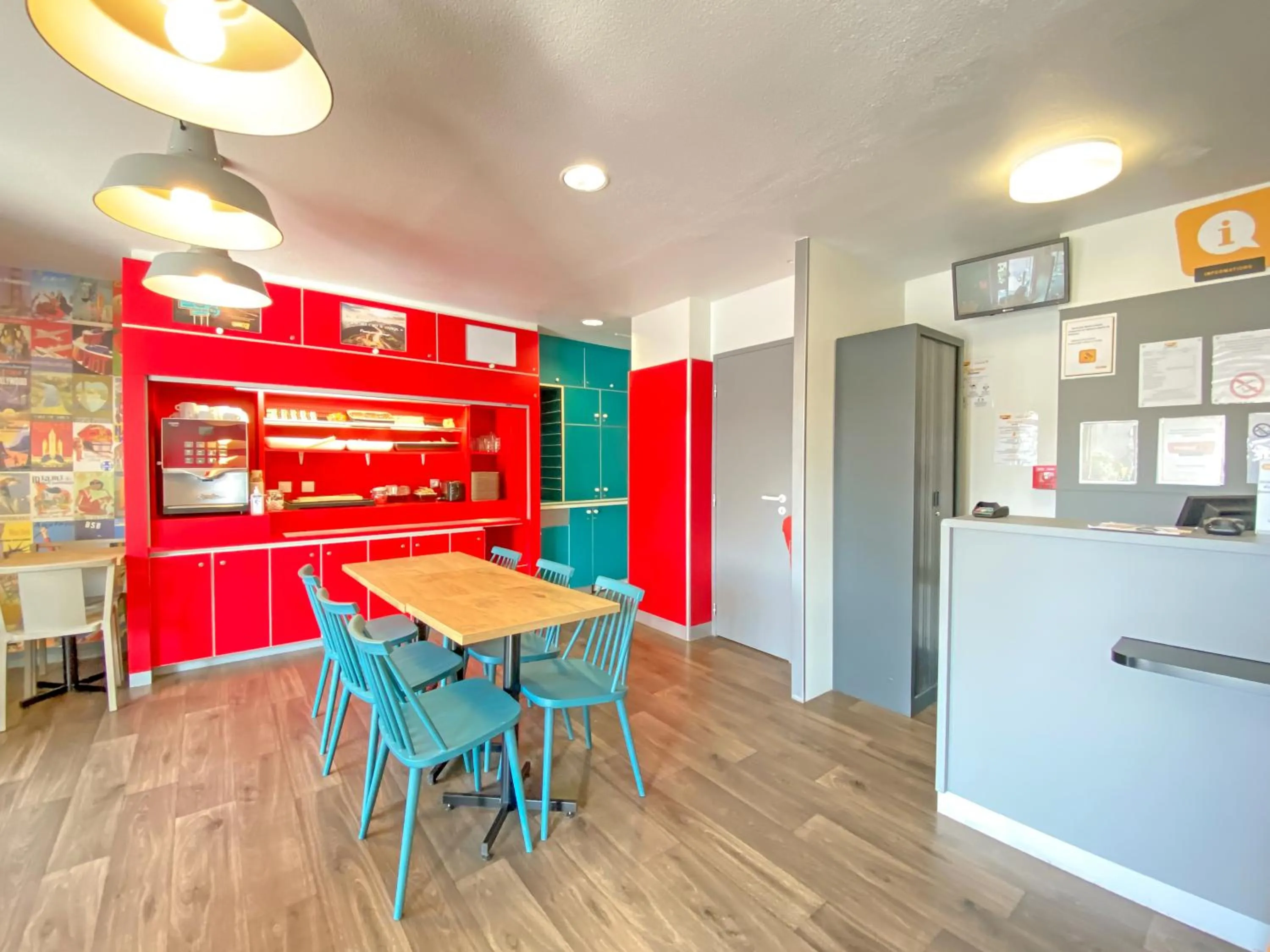 Lobby or reception in hotelF1 Avranches Baie Du Mont Saint Michel